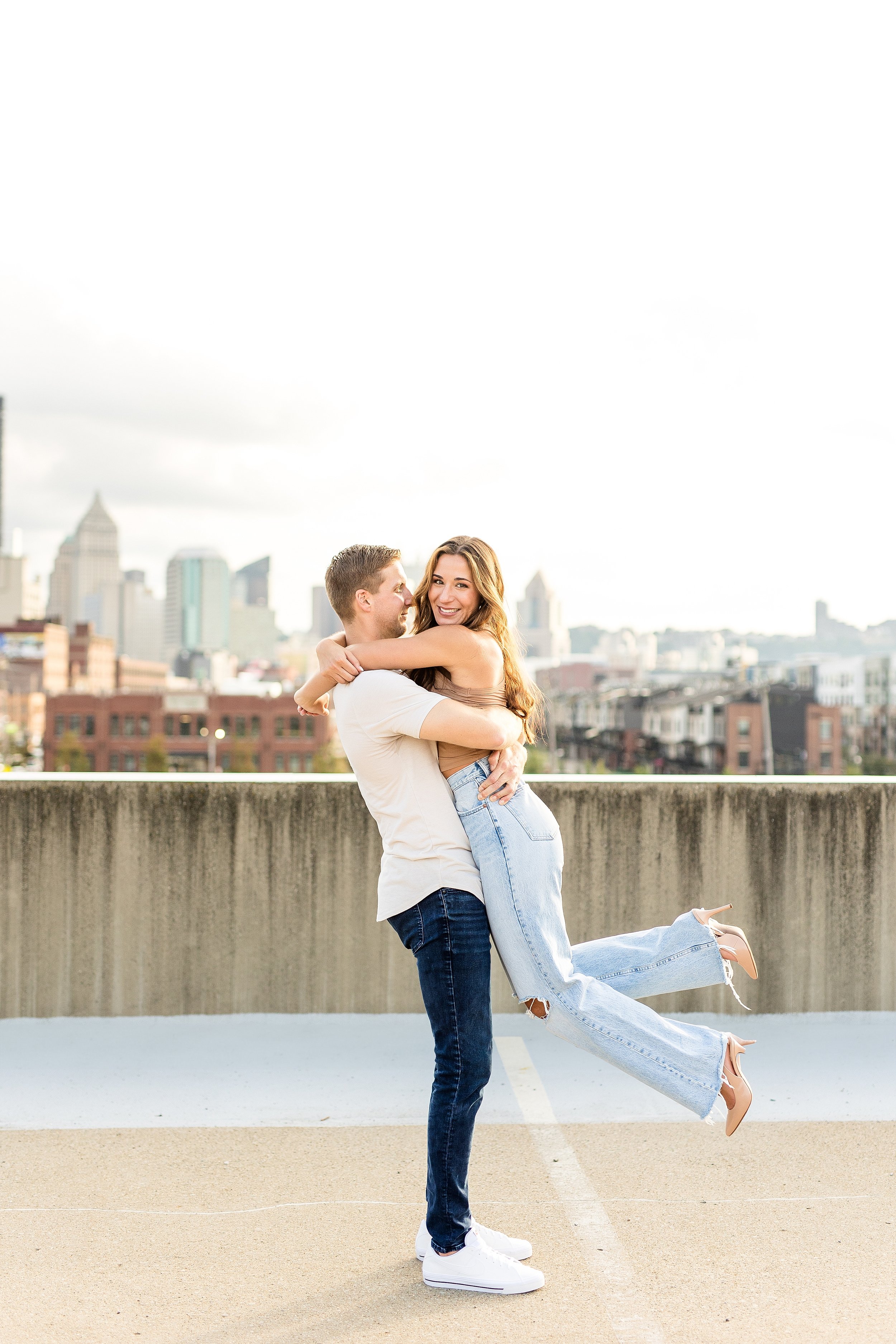 pittsburgh engagement photos, strip district engagement photos, point state park engagement photos, zelienople photographer