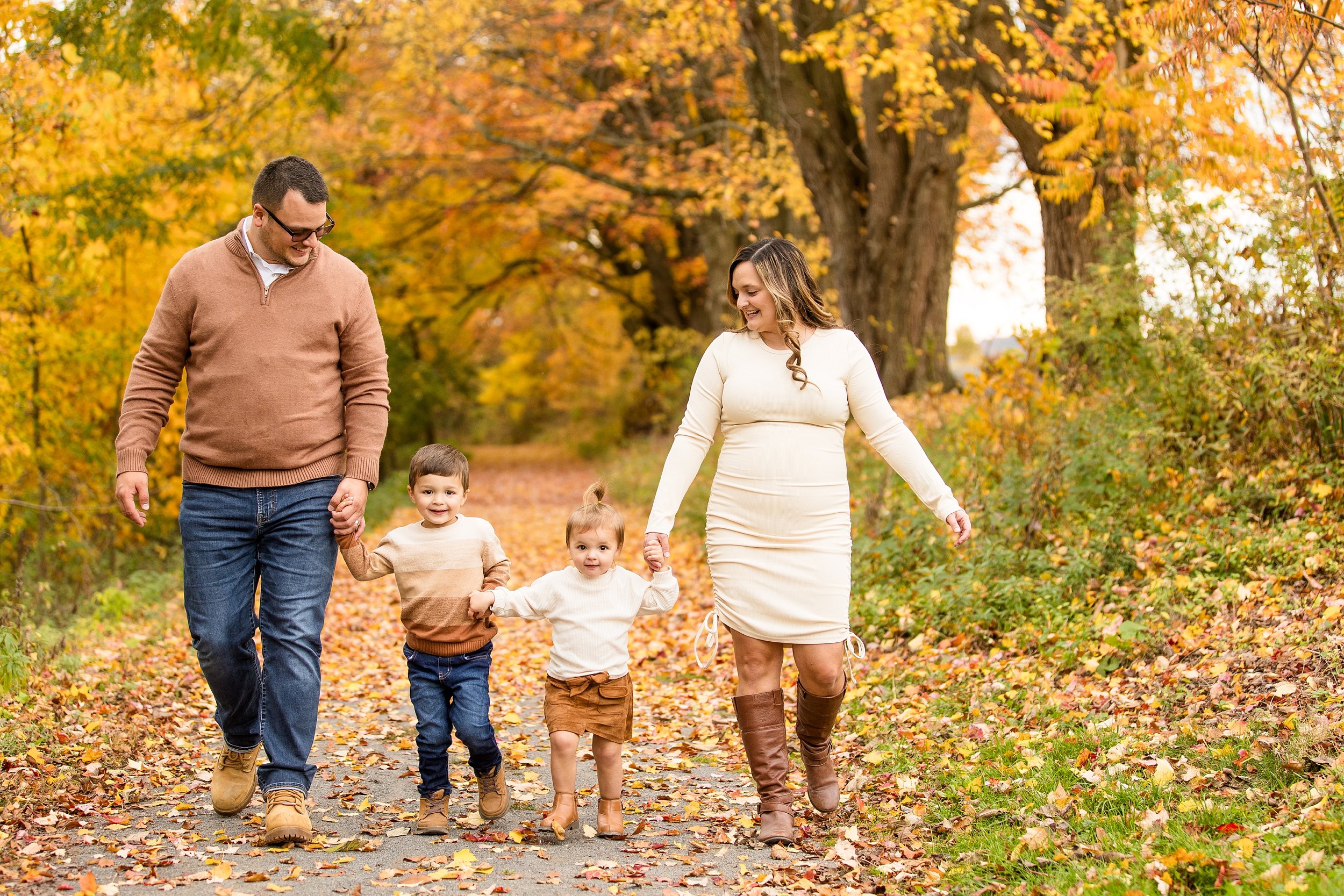 zelienople family photographer, pittsburgh family photographer, zelienople family photos, cranberry township family photographer