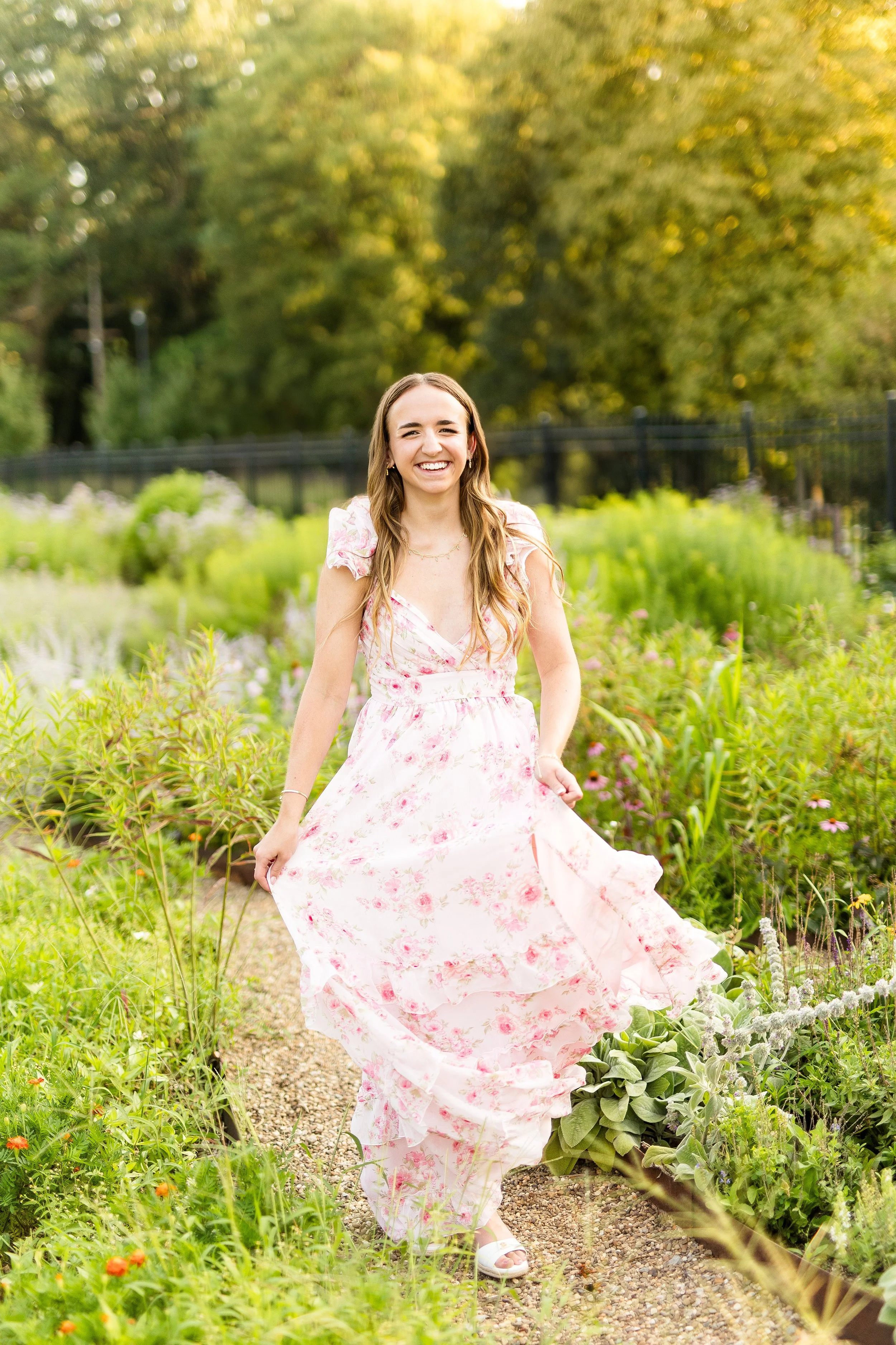 pittsburgh senior photographer, pittsburgh senior photos, ideas for senior photos pittsburgh, hartwood acres mansion senior photos
