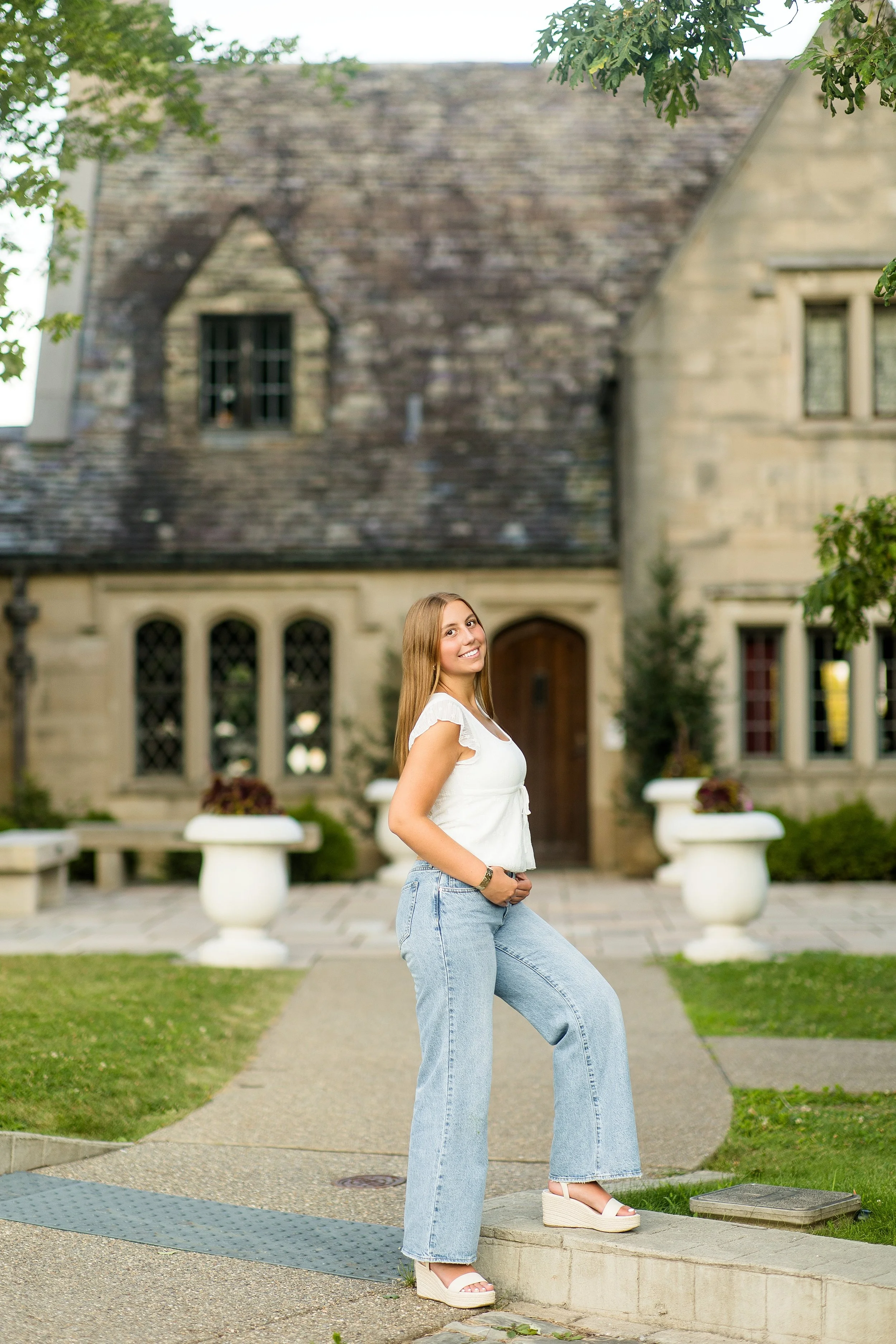 pittsburgh senior photos, pittsburgh senior photo location ideas, hartwood acres mansion senior pictures