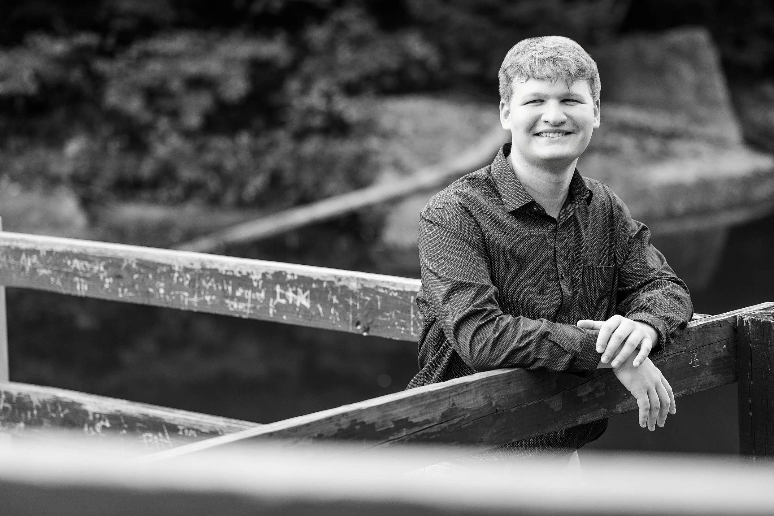 Pittsburgh-Wedding-Photographer-Pittsburgh-Senior-Photographer_1911-1.jpg