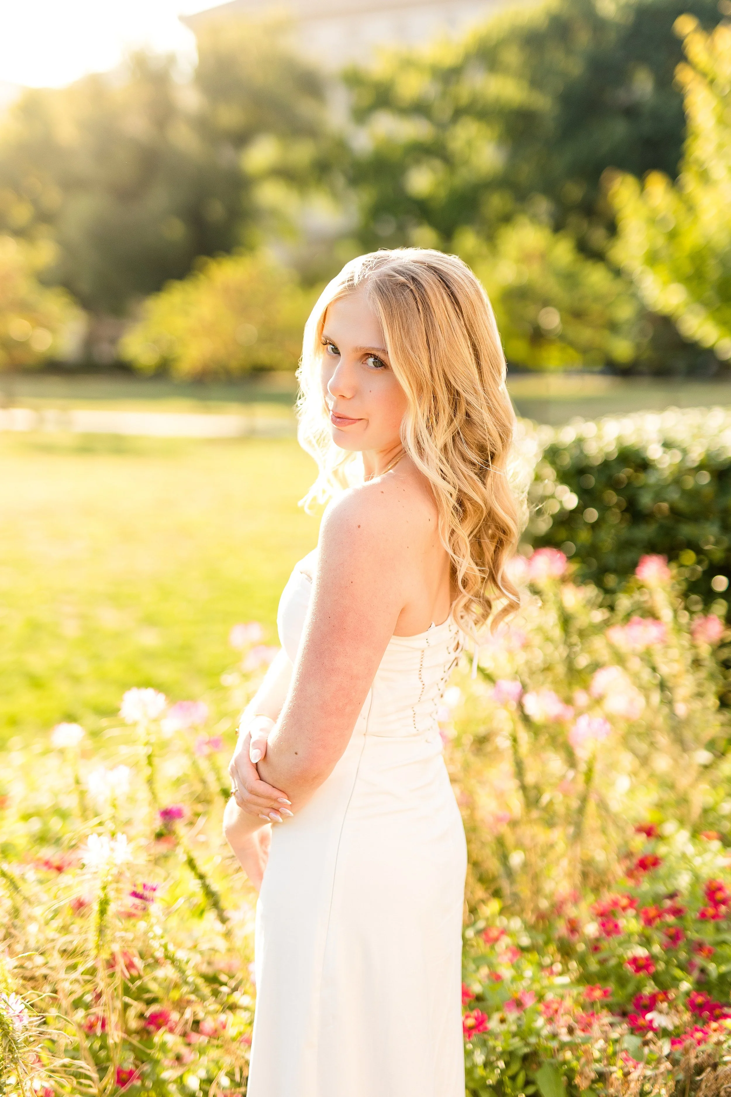 pittsburgh senior photographer, university of pittsburgh senior photos, cathedral of learning senior pictures