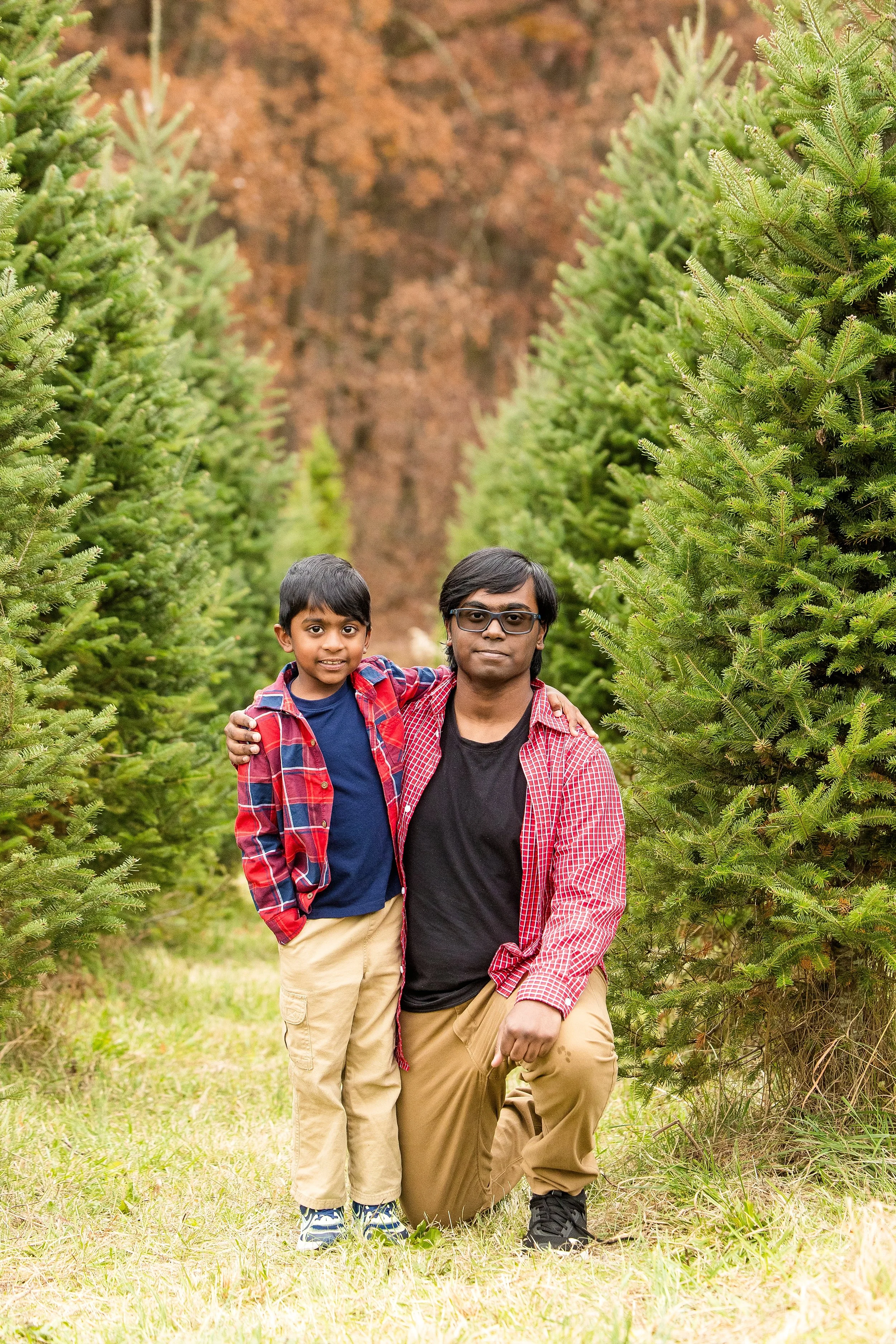 christmas tree farm mini photo sessions pittsburgh, christmas photos pittsburgh, grupps christmas tree farm photos, pittsburgh family photographer, zelienople photographer