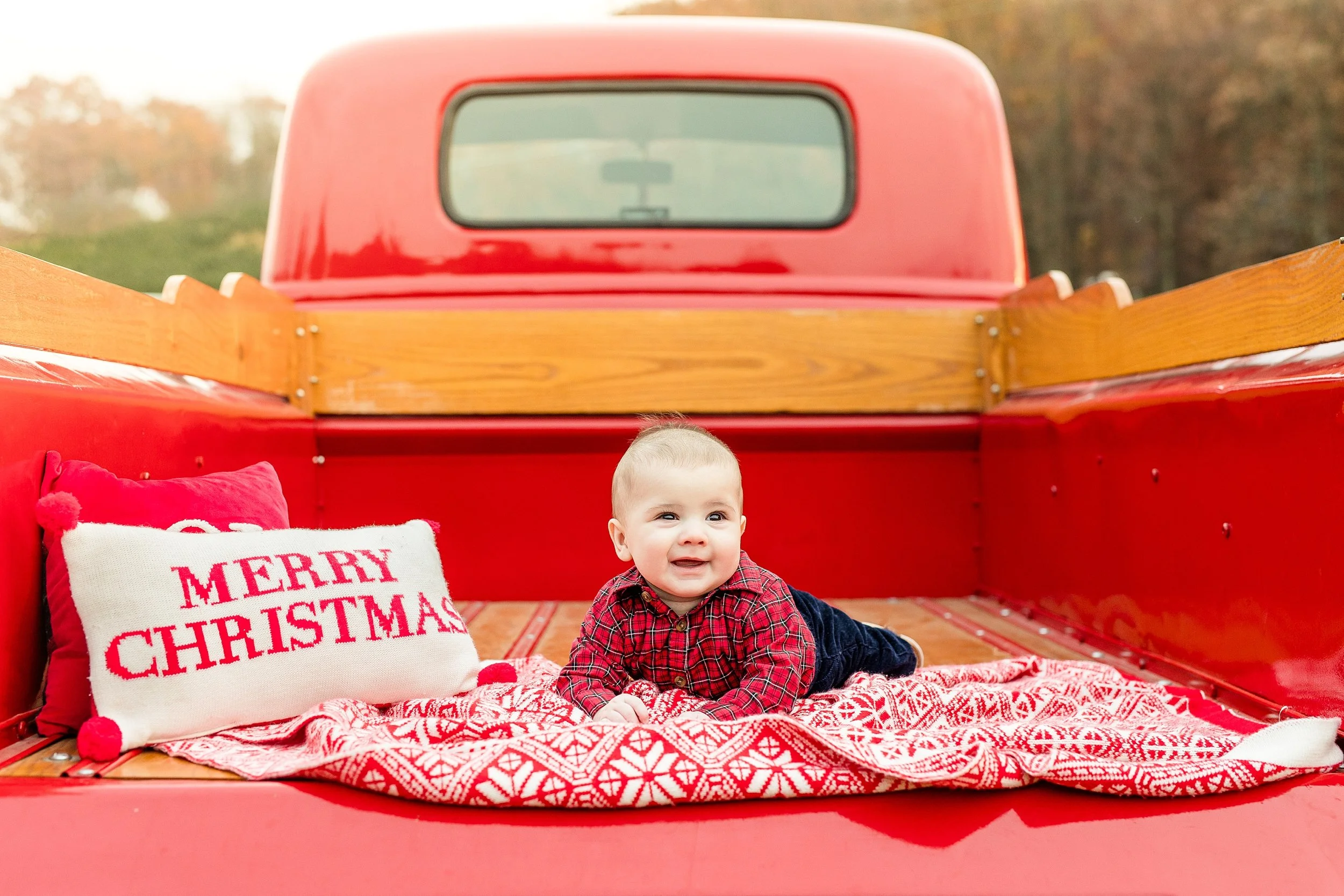 christmas tree farm mini photo sessions pittsburgh, christmas photos pittsburgh, grupps christmas tree farm photos, pittsburgh family photographer, zelienople photographer