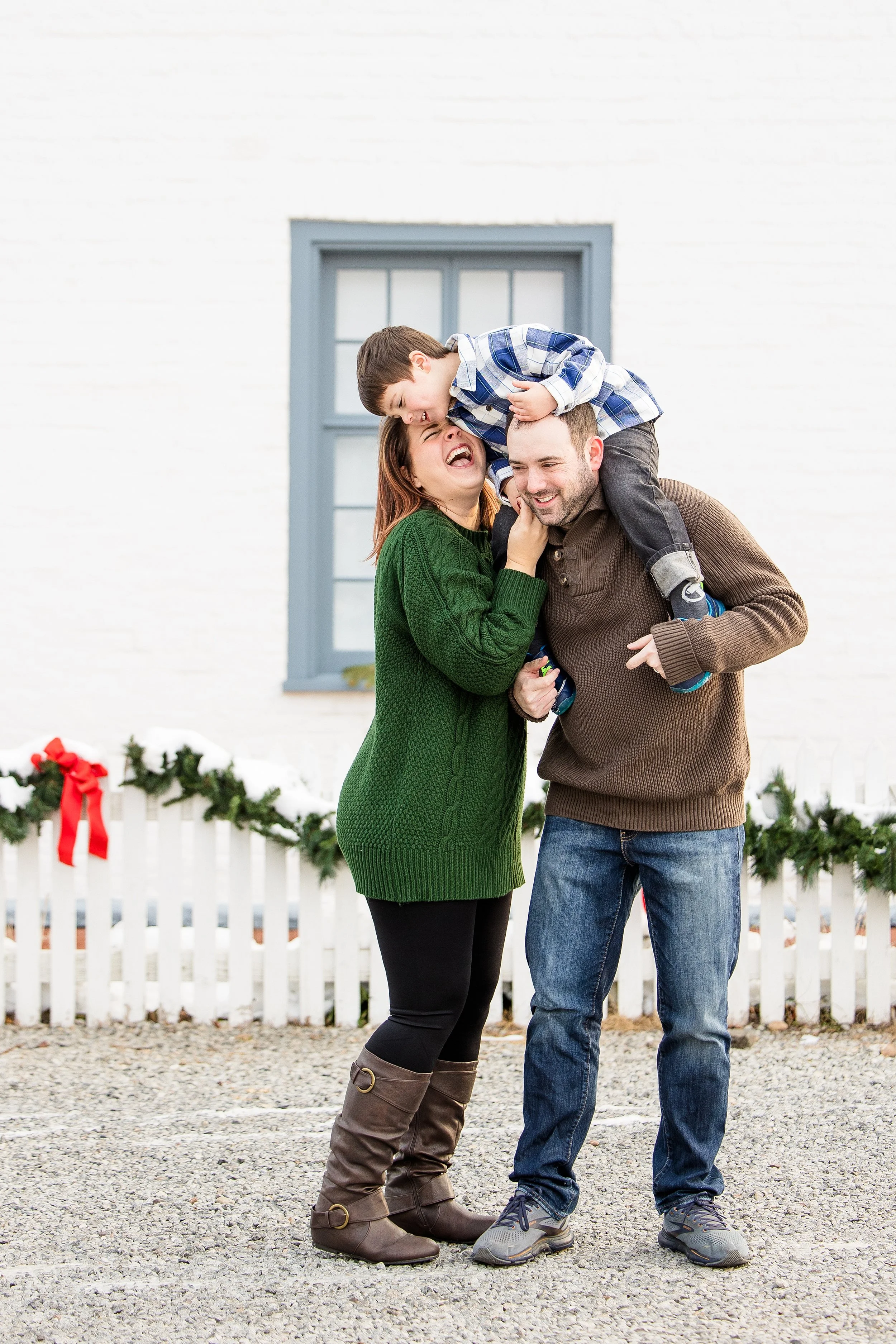 pittsburgh family photographer, cranberry township family photographer, zelienople photographer, historic harmony family photos