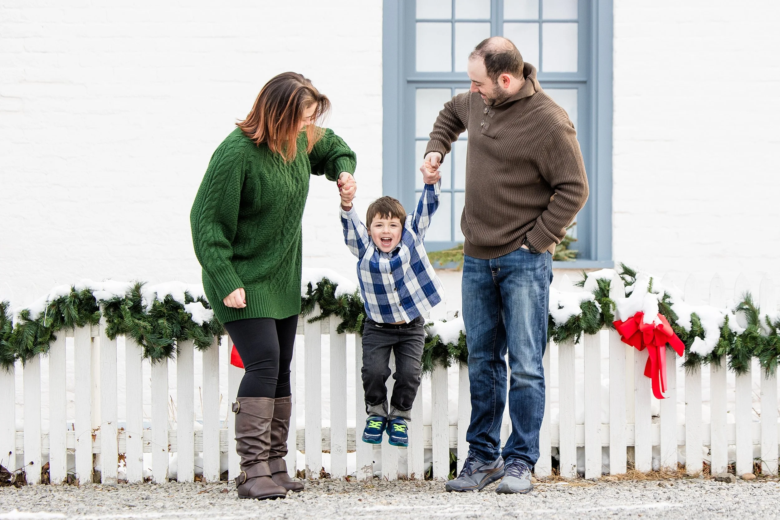 Historic Harmony Christmas Family Photos
