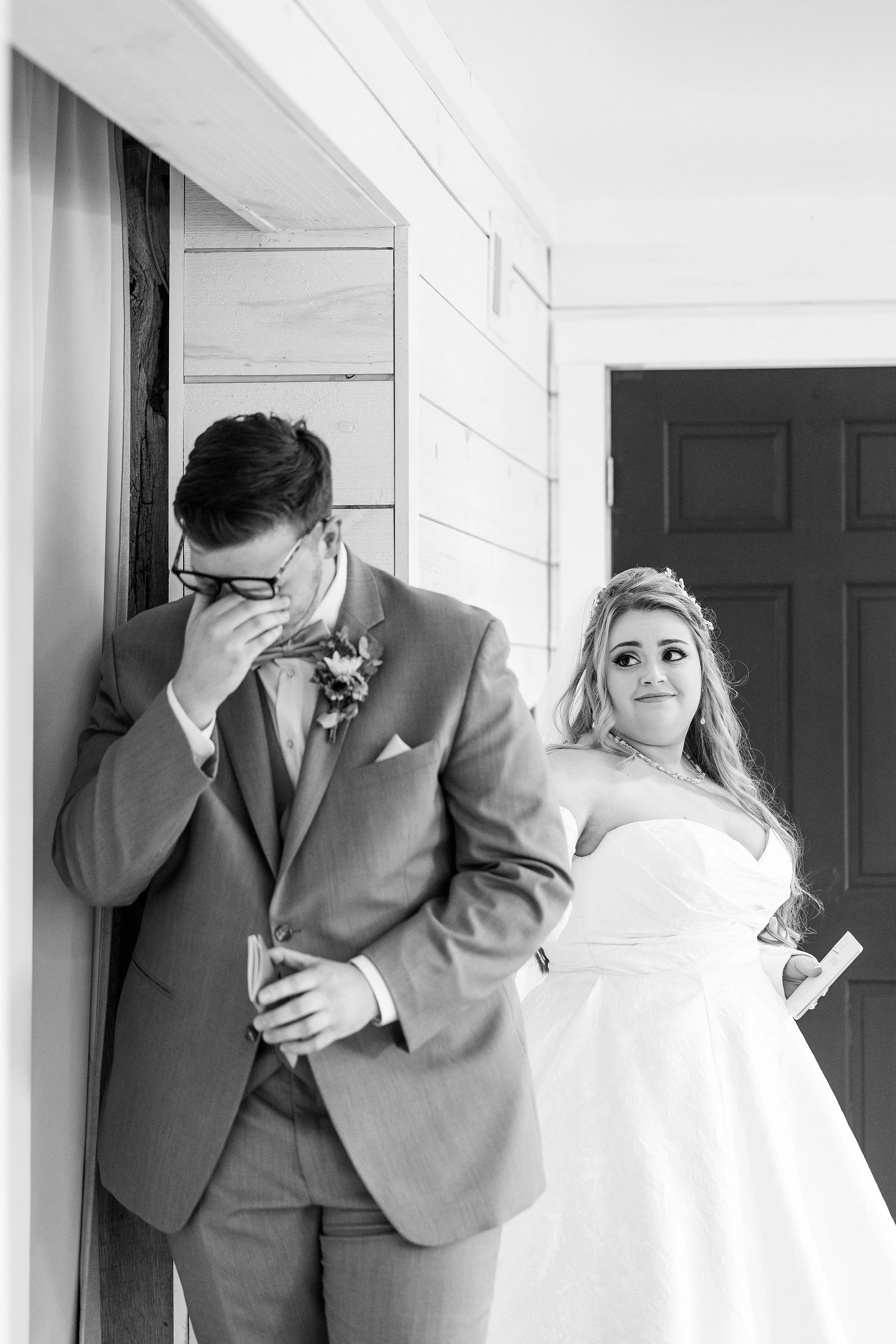 shady elms farm wedding pictures, shady elms farm wedding photos, pittsburgh wedding photographer