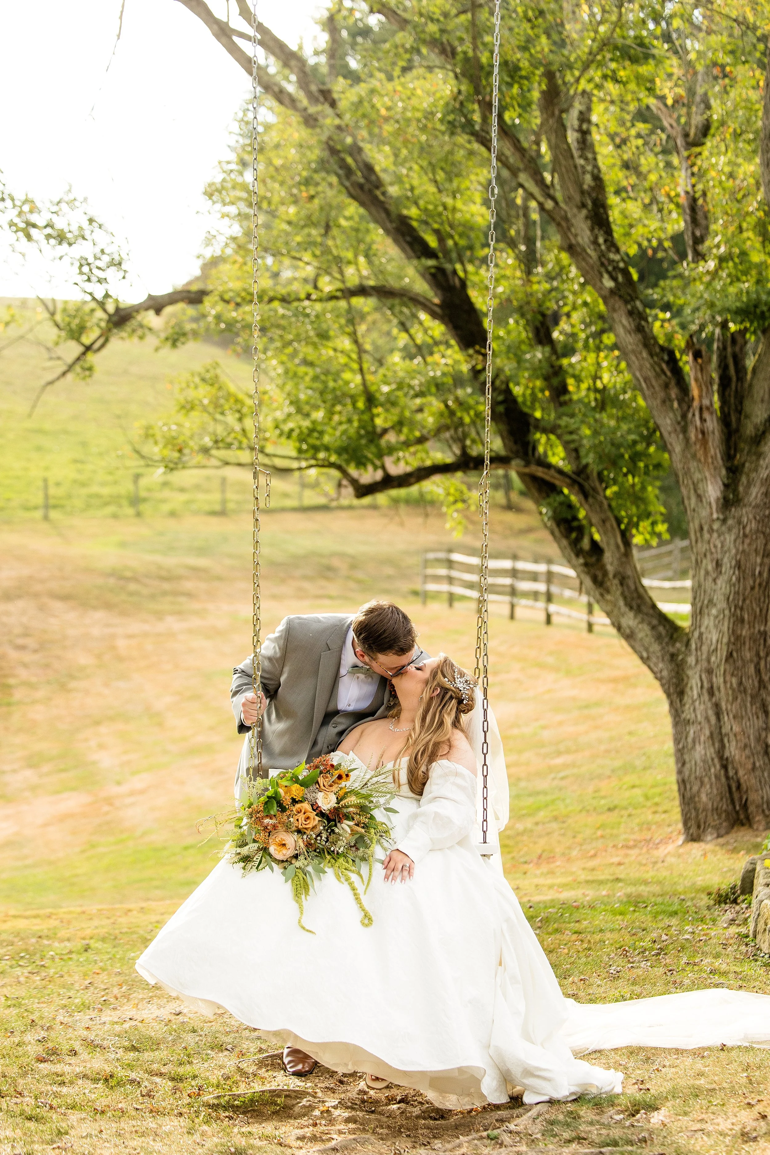 shady elms farm wedding pictures, shady elms farm wedding photos, pittsburgh wedding photographer