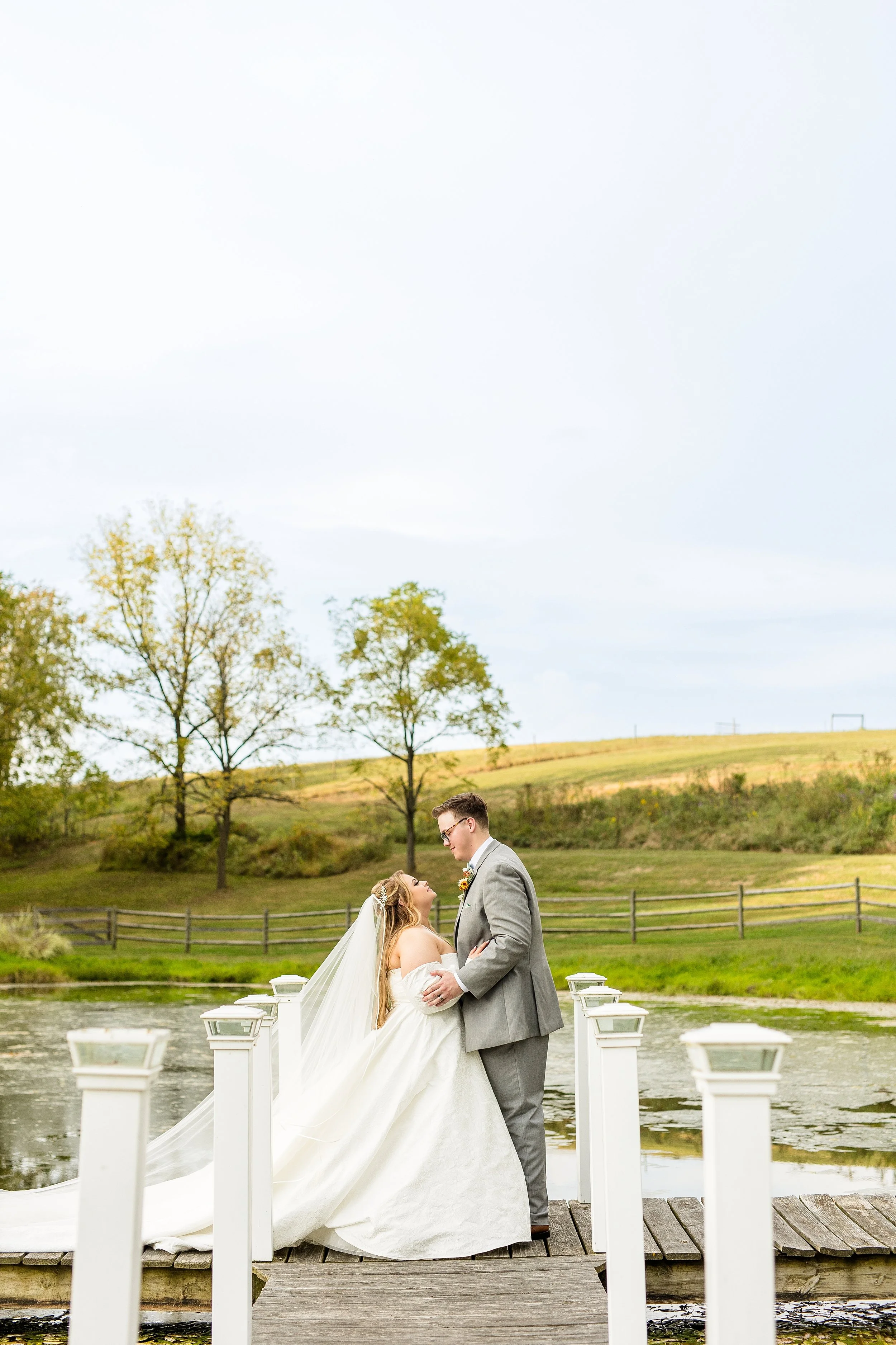 shady elms farm wedding pictures, shady elms farm wedding photos, pittsburgh wedding photographer