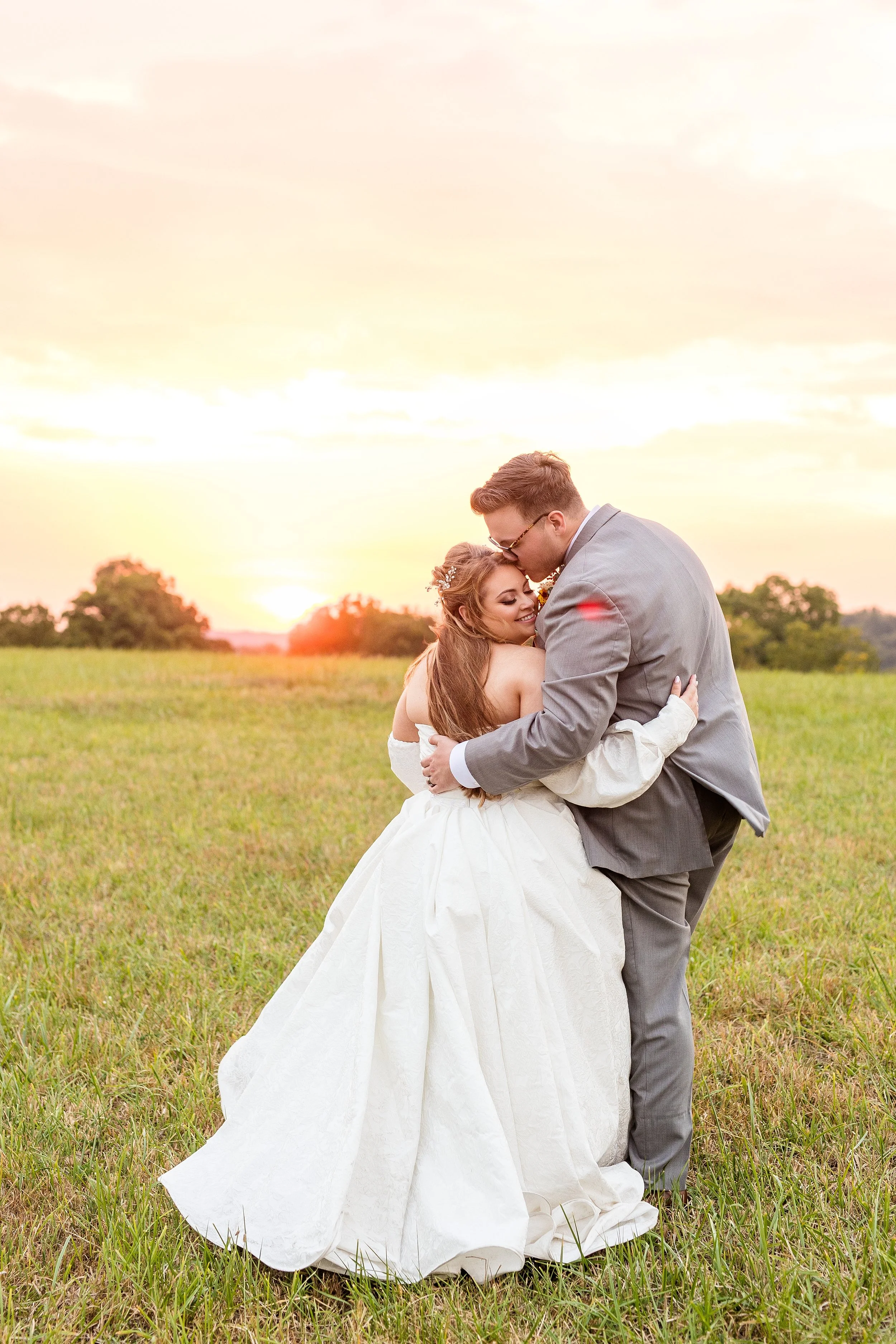 shady elms farm wedding pictures, shady elms farm wedding photos, pittsburgh wedding photographer