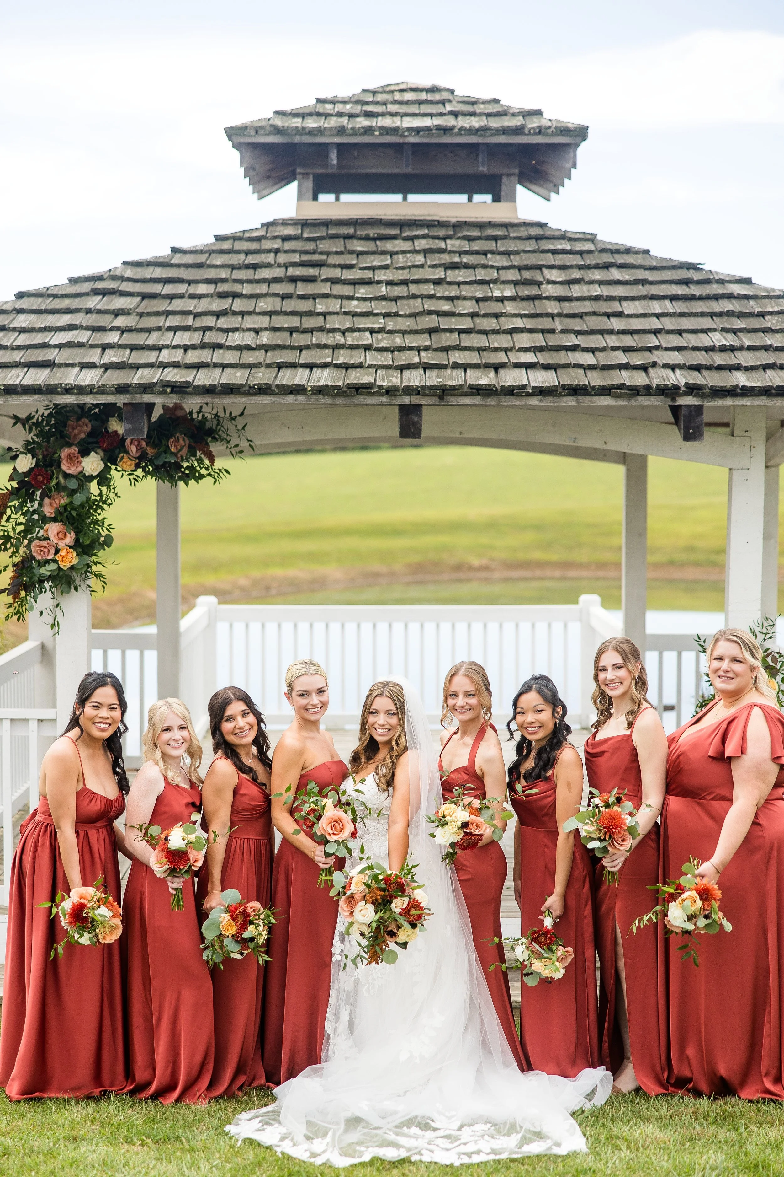 white barn prospect pa wedding pictures, pittsburgh wedding photographer, white barn wedding photos, farm wedding venues pittsburgh