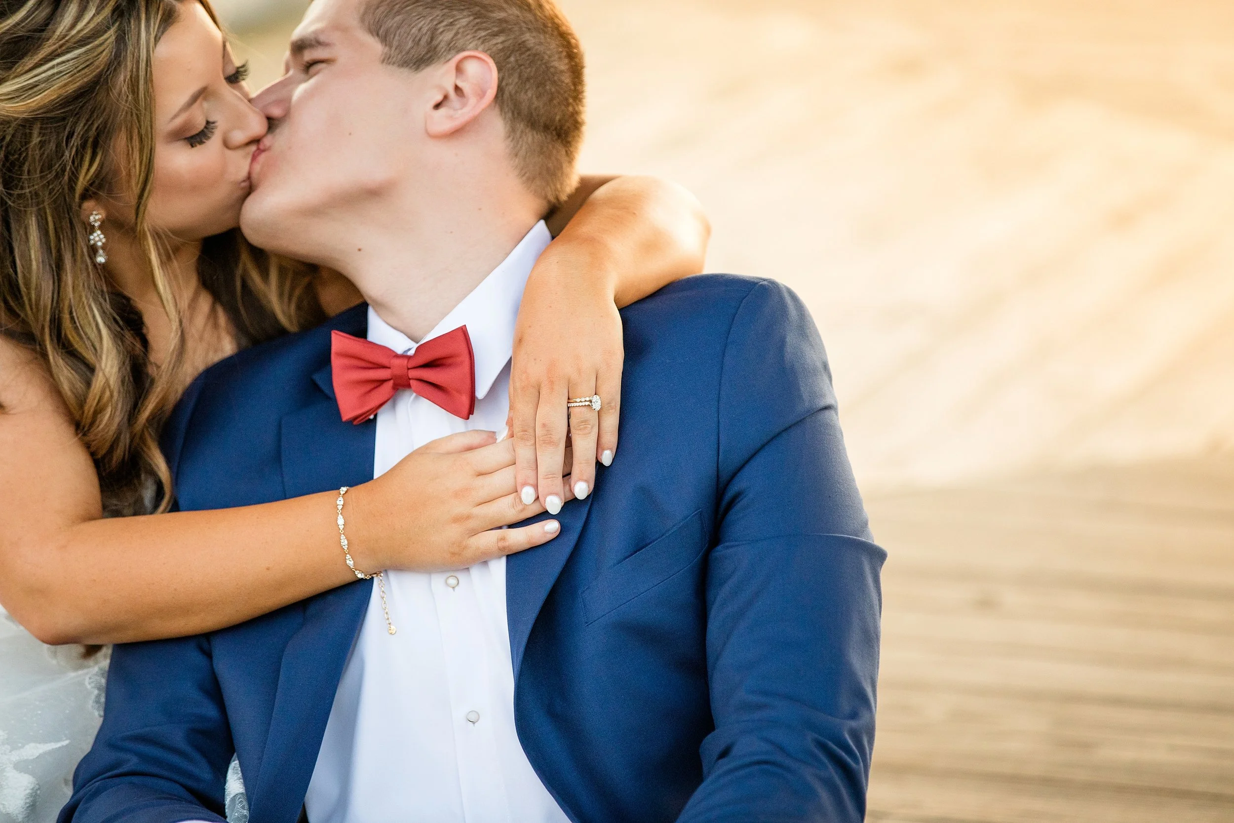 white barn prospect pa wedding pictures, pittsburgh wedding photographer, white barn wedding photos, farm wedding venues pittsburgh