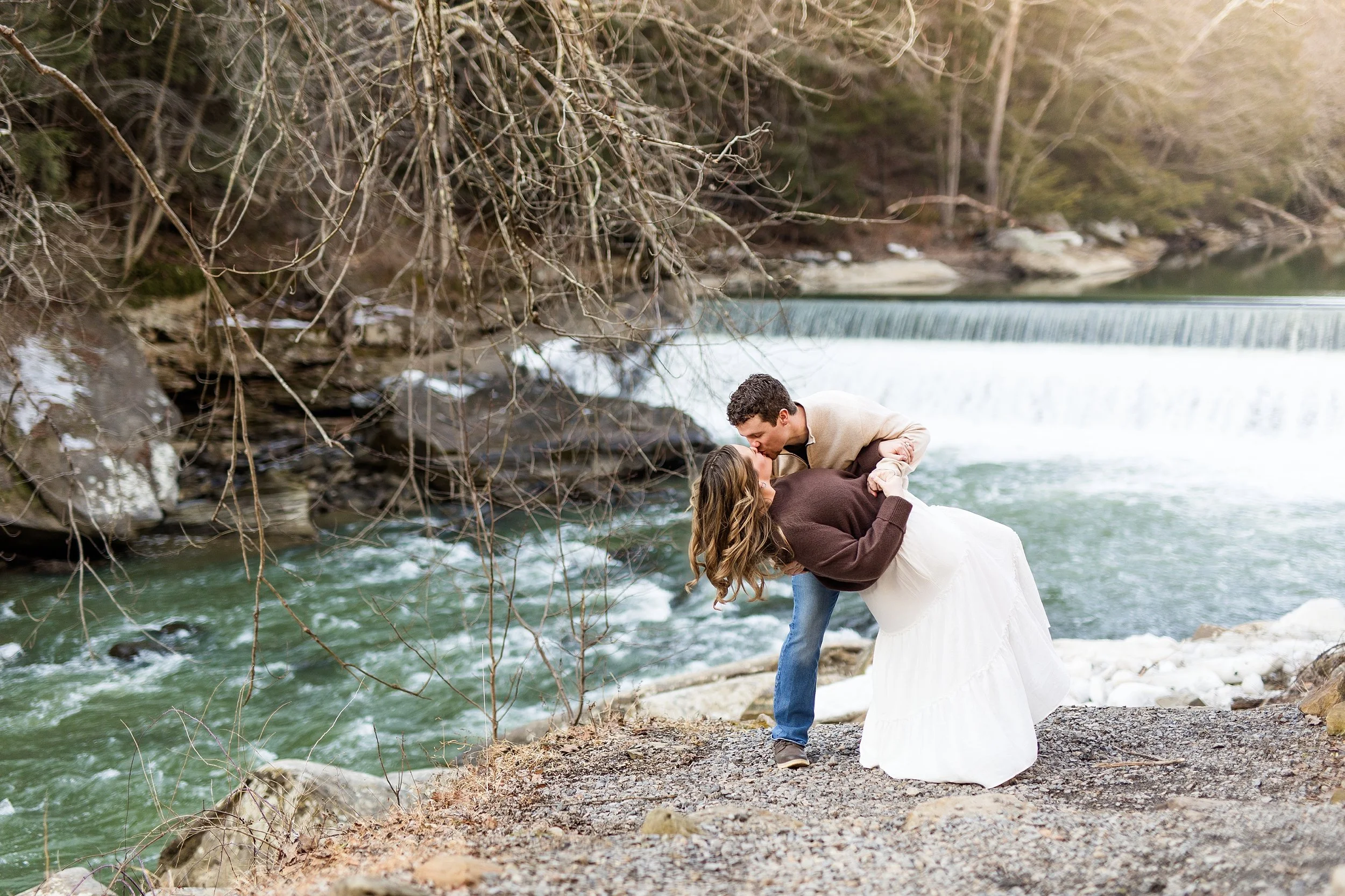 Kenzie &amp; Tom: McConnell's Mill Engagement Photos
