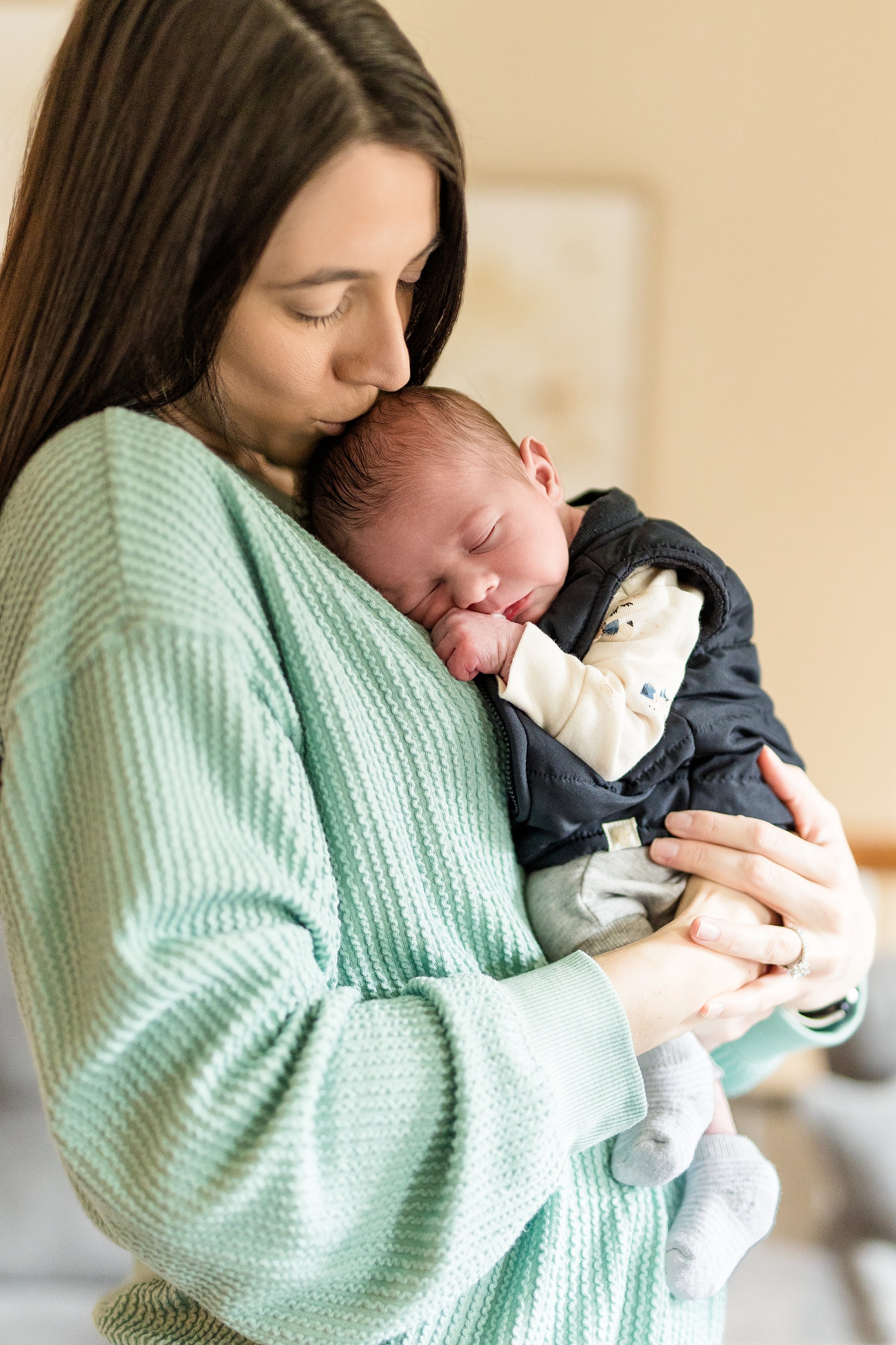 pittsburgh newborn photographer, cranberry township newborn photographer, zelienople newborn photographer, bethel park