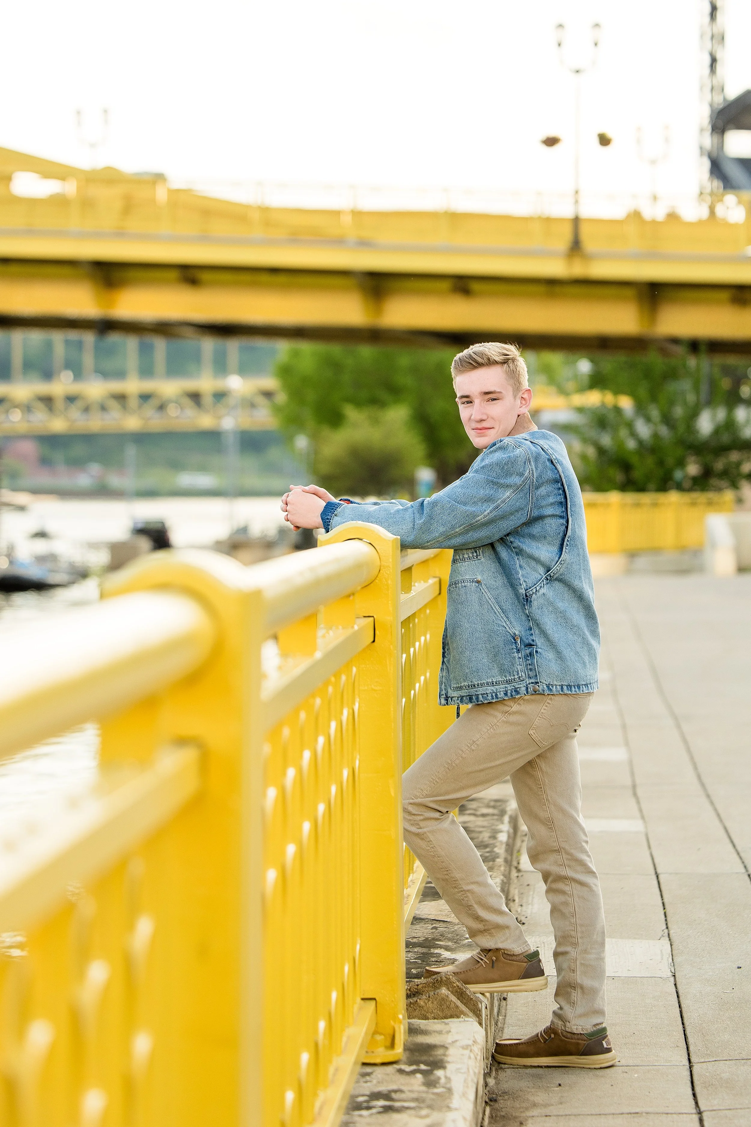 pittsburgh senior pictures, pittsburgh senior photographer, roberto clemente senior pictures, point state park senior photos