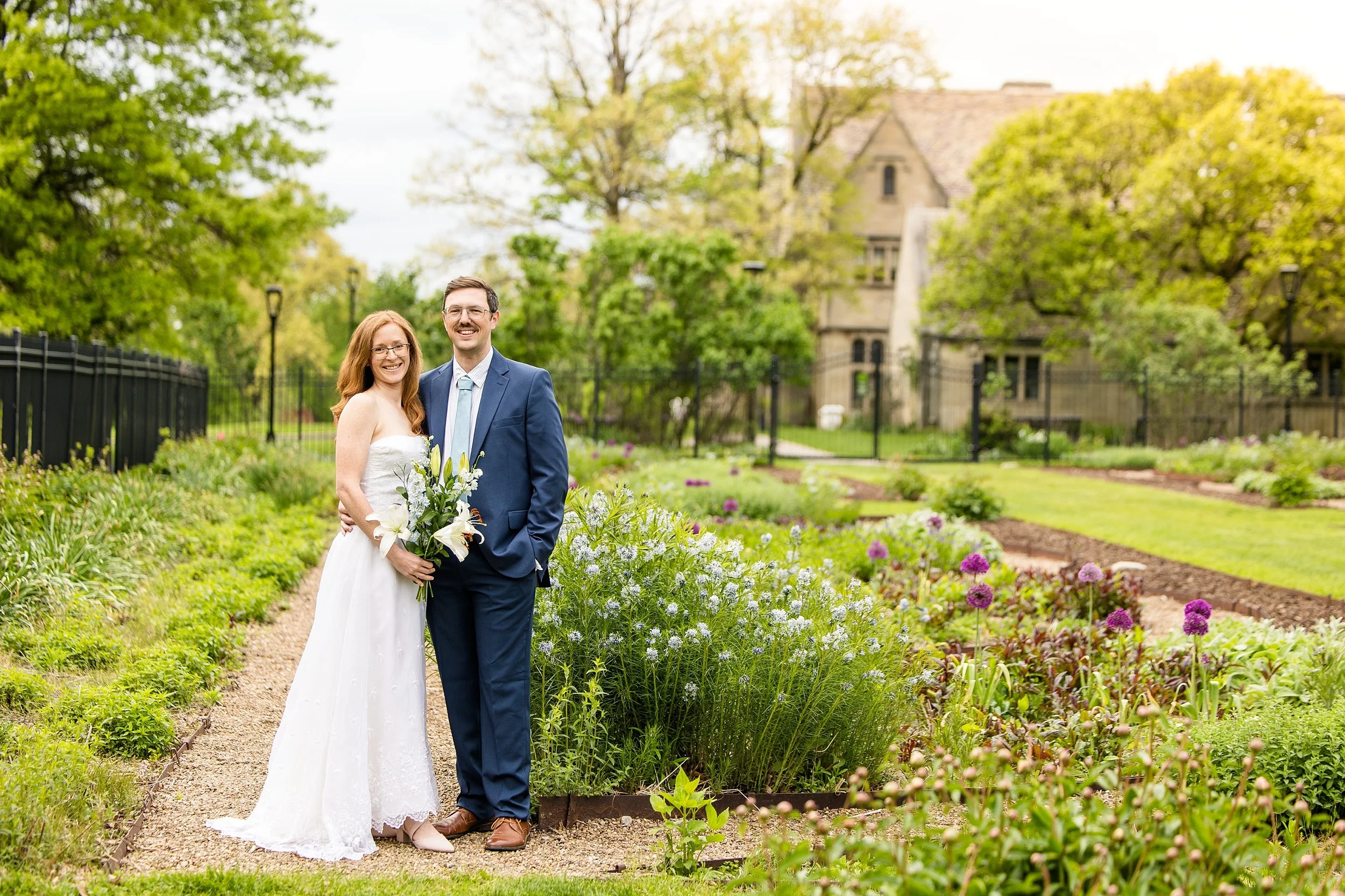 pittsburgh anniversary photographer, wedding anniversary photo ideas, hartwood acres mansion wedding pictures