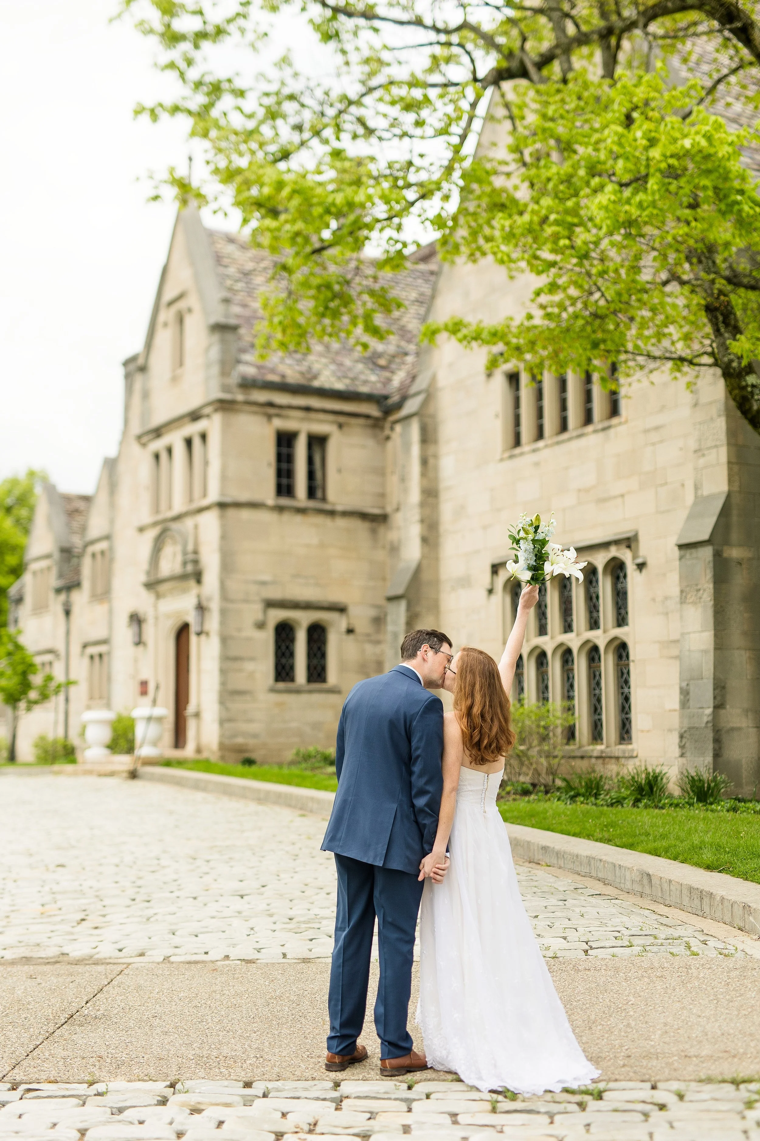 pittsburgh anniversary photographer, wedding anniversary photo ideas, hartwood acres mansion wedding pictures