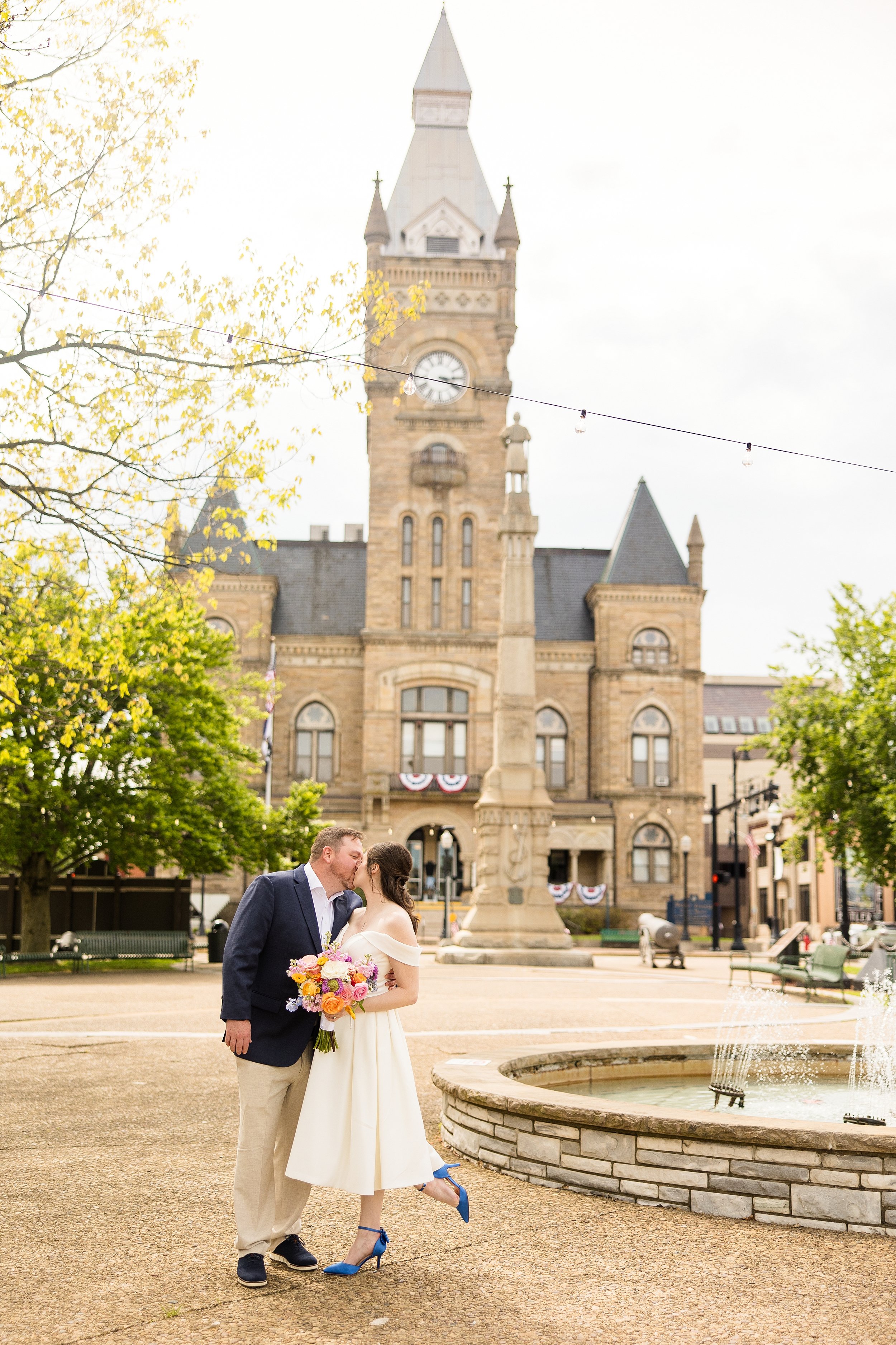 butler county courthouse elopement, butler county courthouse wedding pictures, zelienople wedding pictures, historic harmony wedding photos