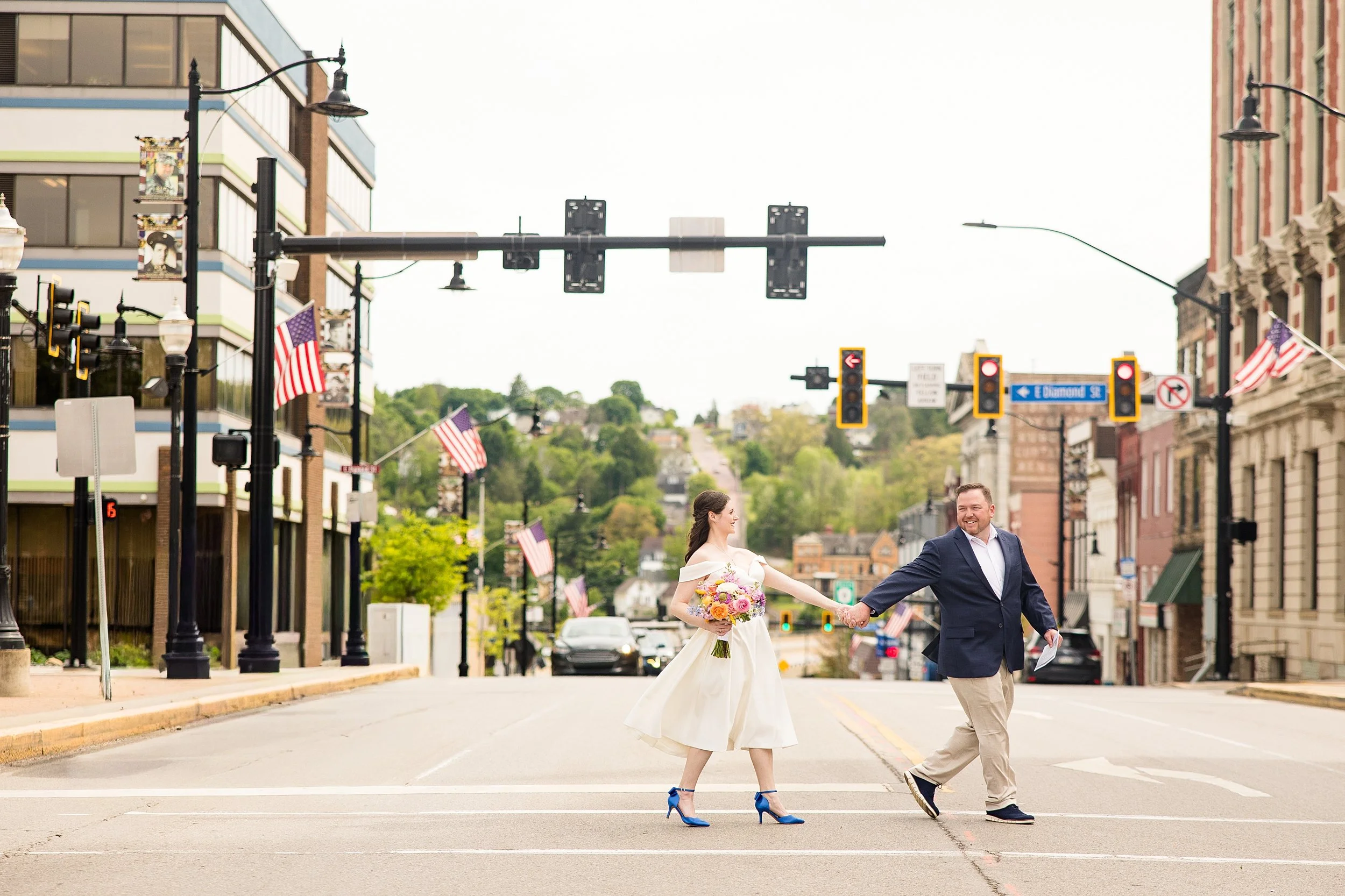 butler county courthouse elopement, butler county courthouse wedding pictures, zelienople wedding pictures, historic harmony wedding photos
