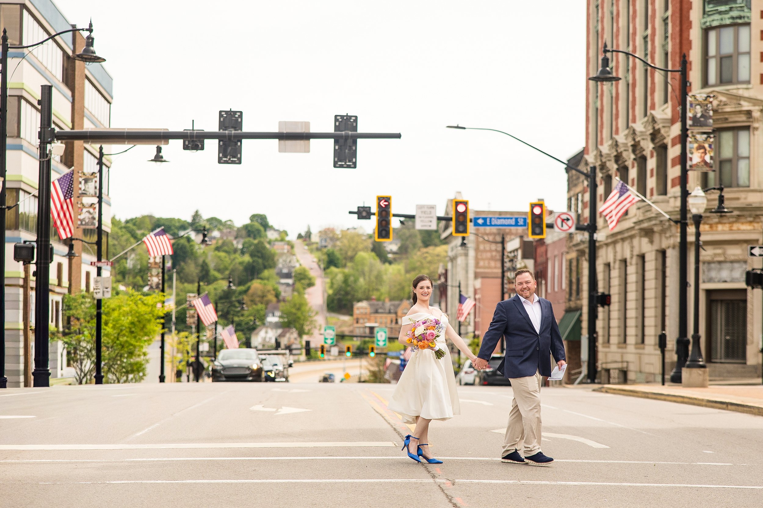 butler county courthouse elopement, butler county courthouse wedding pictures, zelienople wedding pictures, historic harmony wedding photos