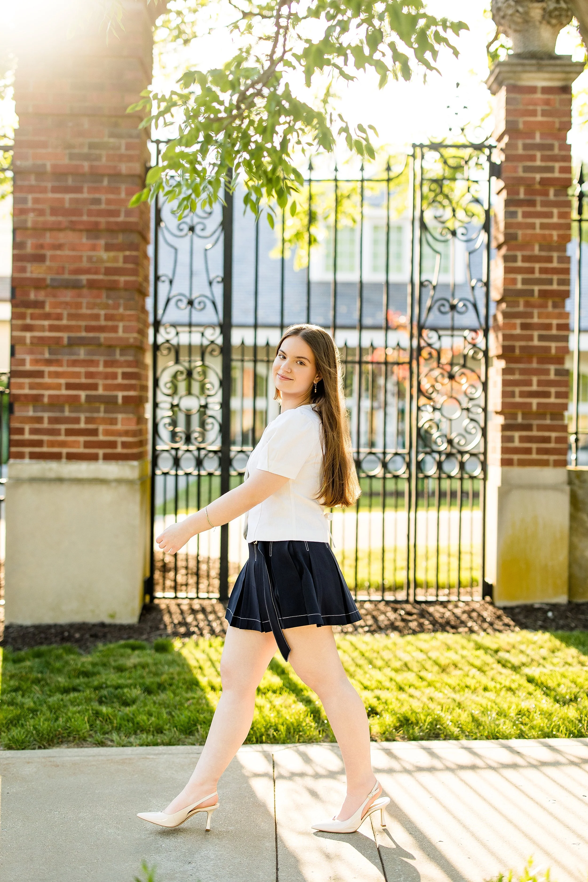 pittsburgh senior photos, pittsburgh senior photographer, the frick museum senior pictures, the frick senior photos, locations for senior photos pittsburgh