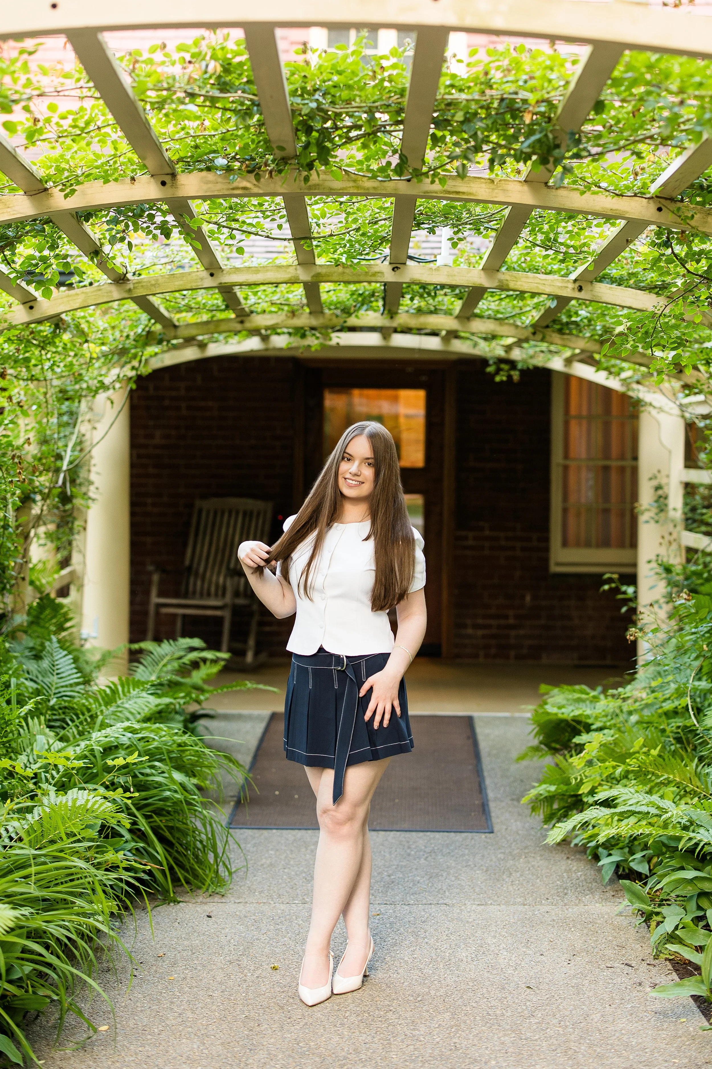 pittsburgh senior photos, pittsburgh senior photographer, the frick museum senior pictures, the frick senior photos, locations for senior photos pittsburgh