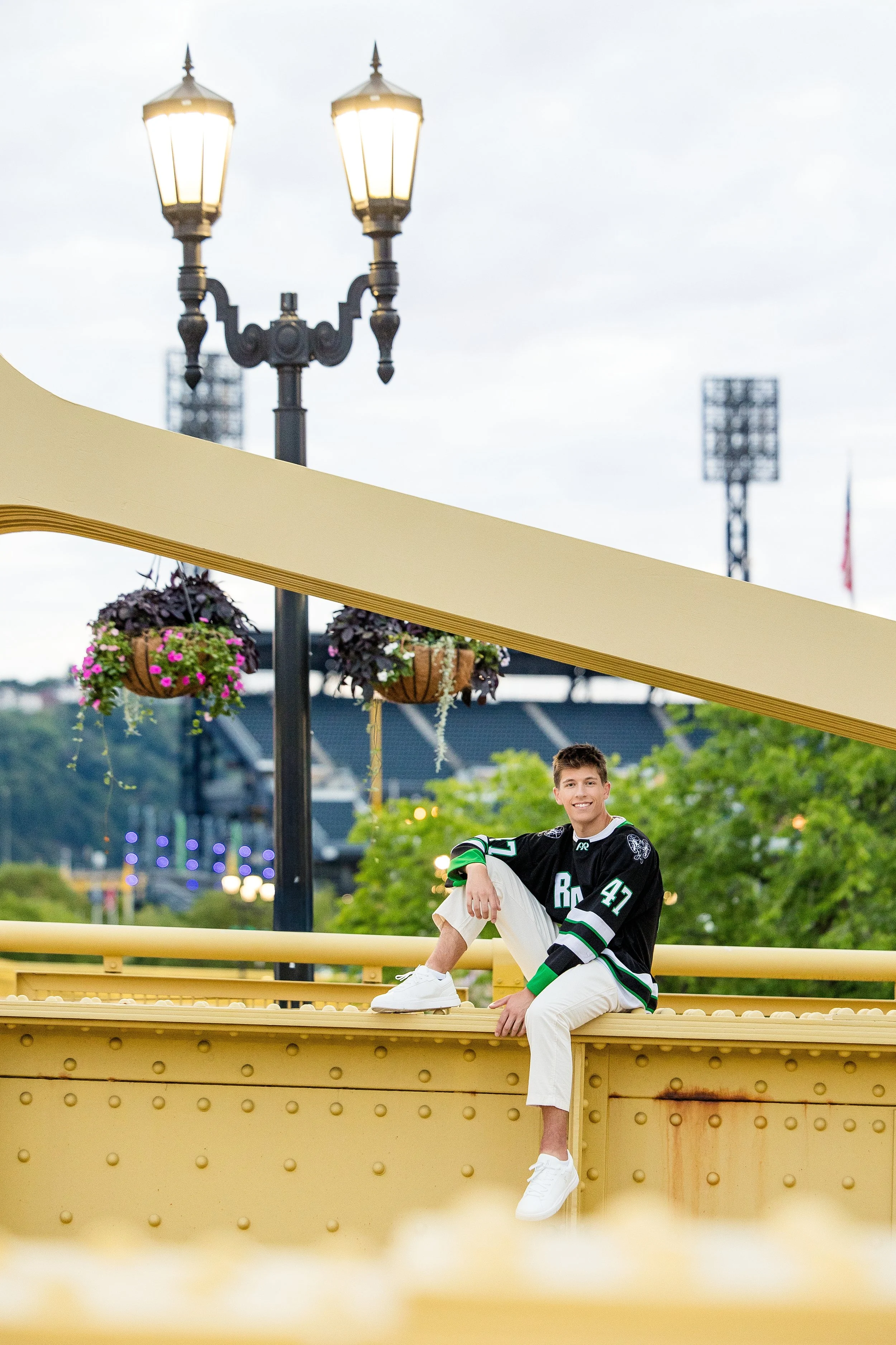 Pittsburgh-Wedding-Photographer-Pittsburgh-Senior-Photographer_3081-1.jpg