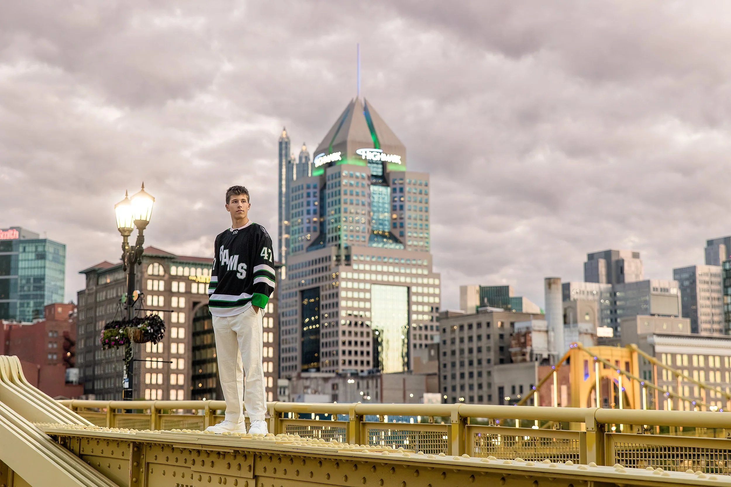 Pittsburgh-Wedding-Photographer-Pittsburgh-Senior-Photographer_3084-1.jpg