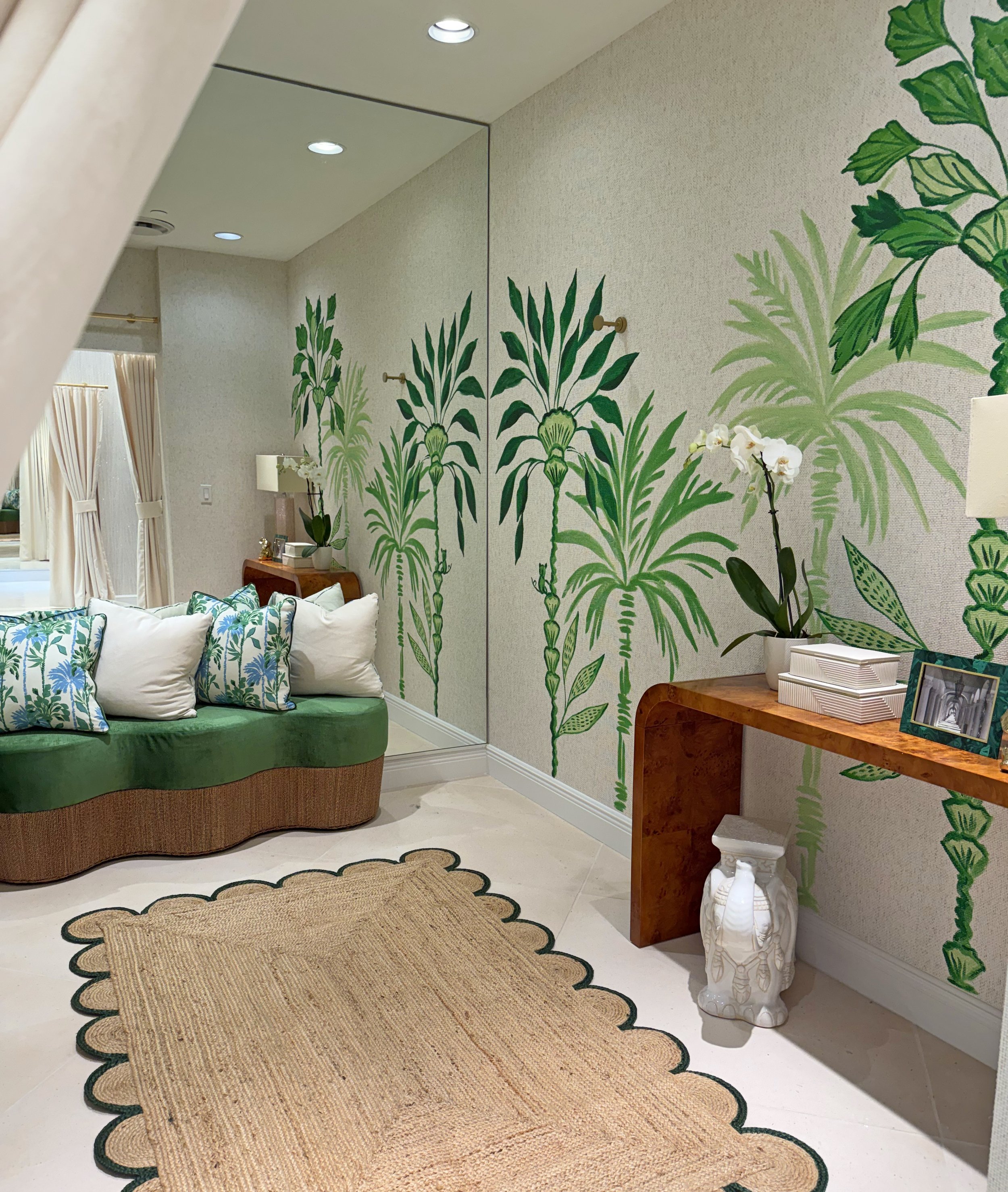 R25_NA_SI_NA_NA_Worth Ave Remodel_25.jpg