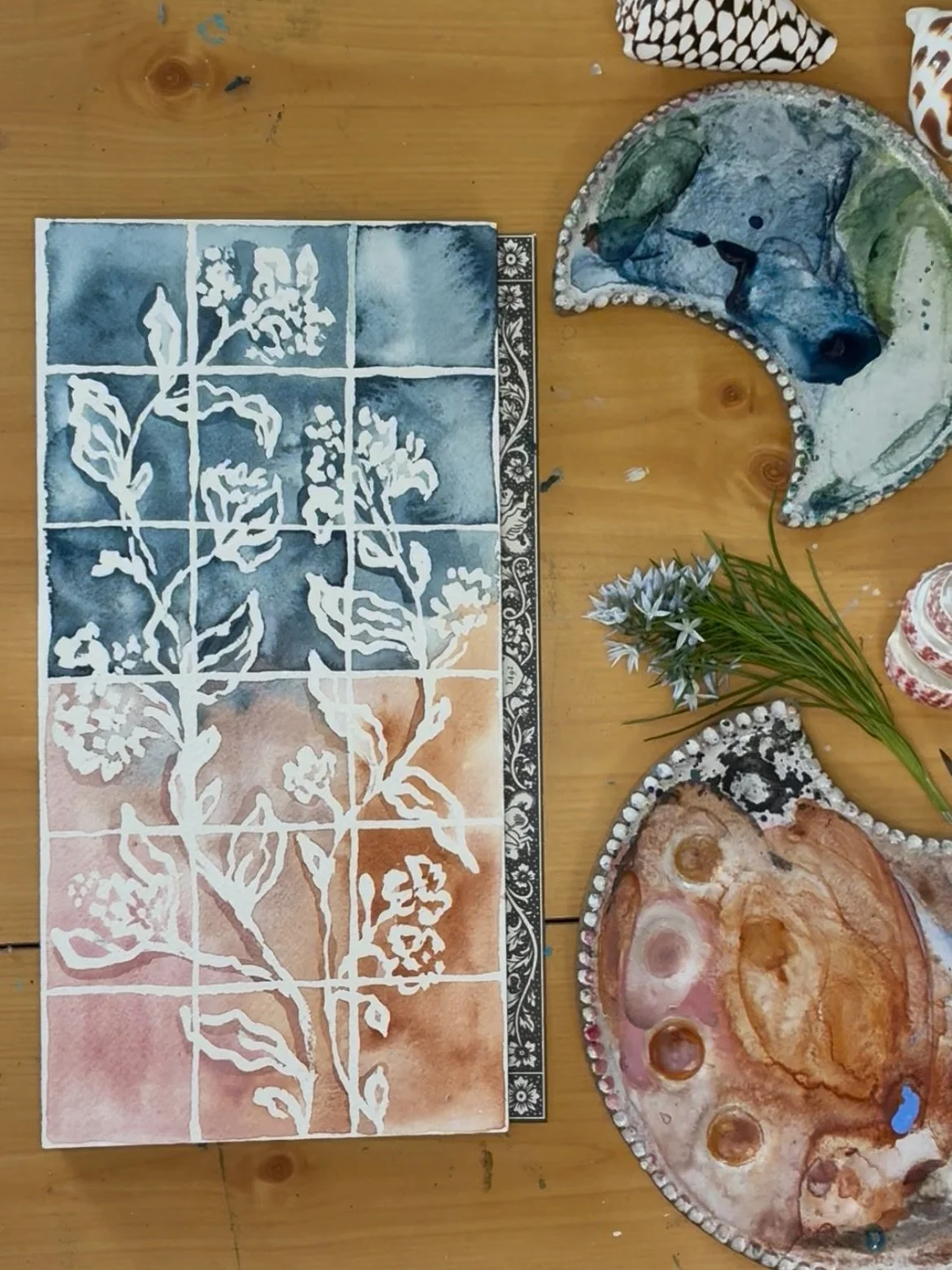 Botanical windowpane painting process- swipe to the right for my process. ✨☀️🌙 

#watercolor #botanical #paintingprocess #bohopainting