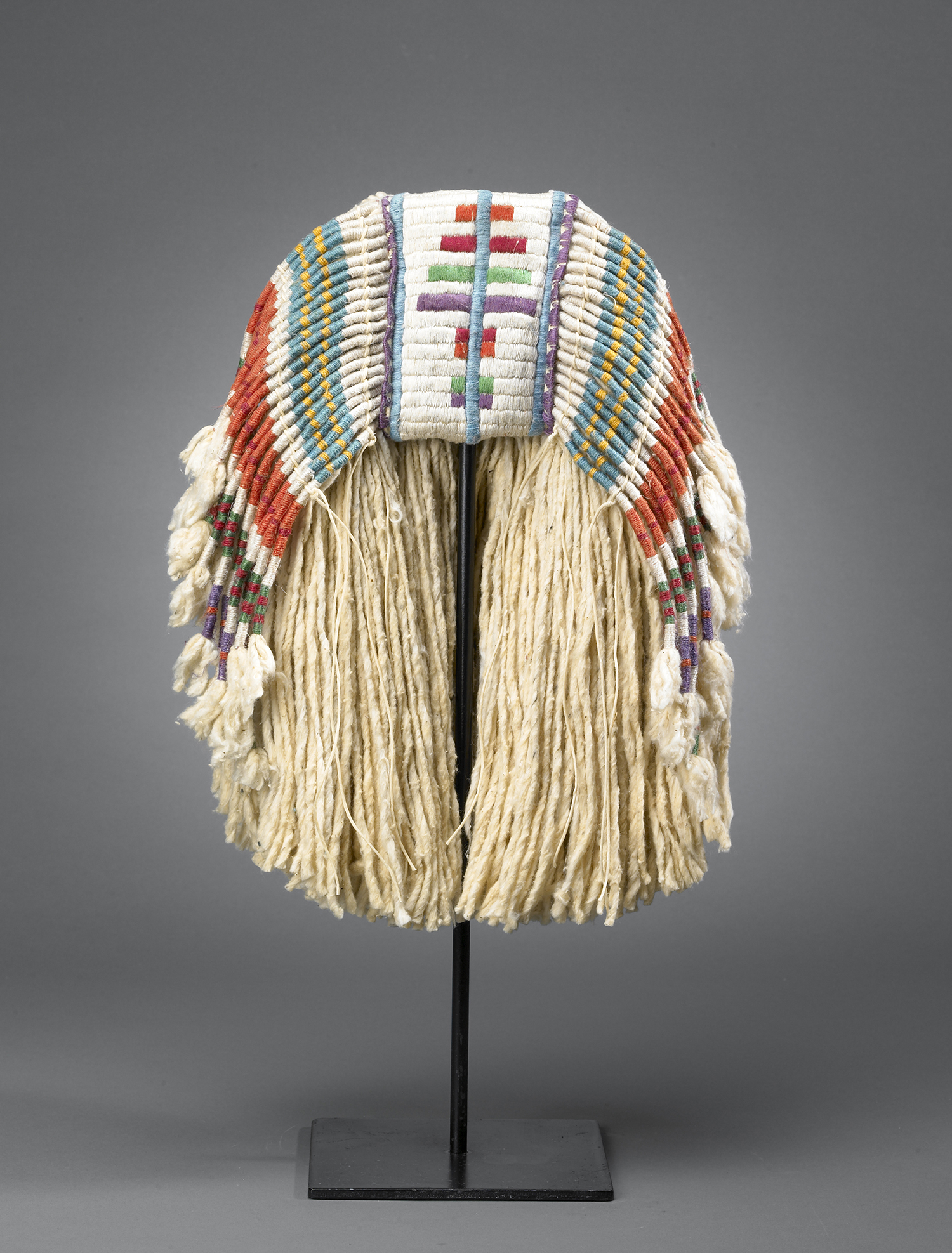 Mop with Silk Embroidery