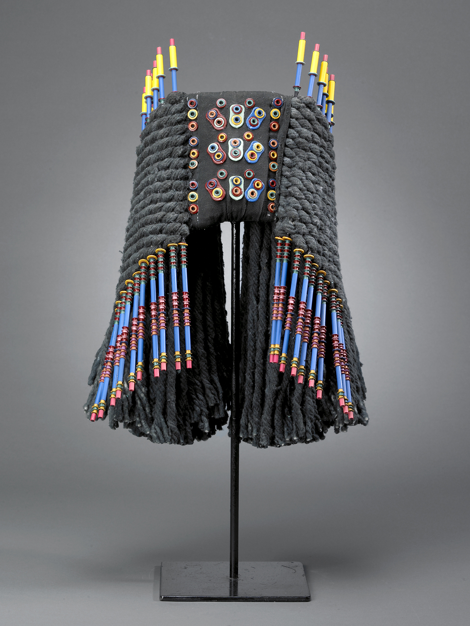 Mop with Soda Can Tabs