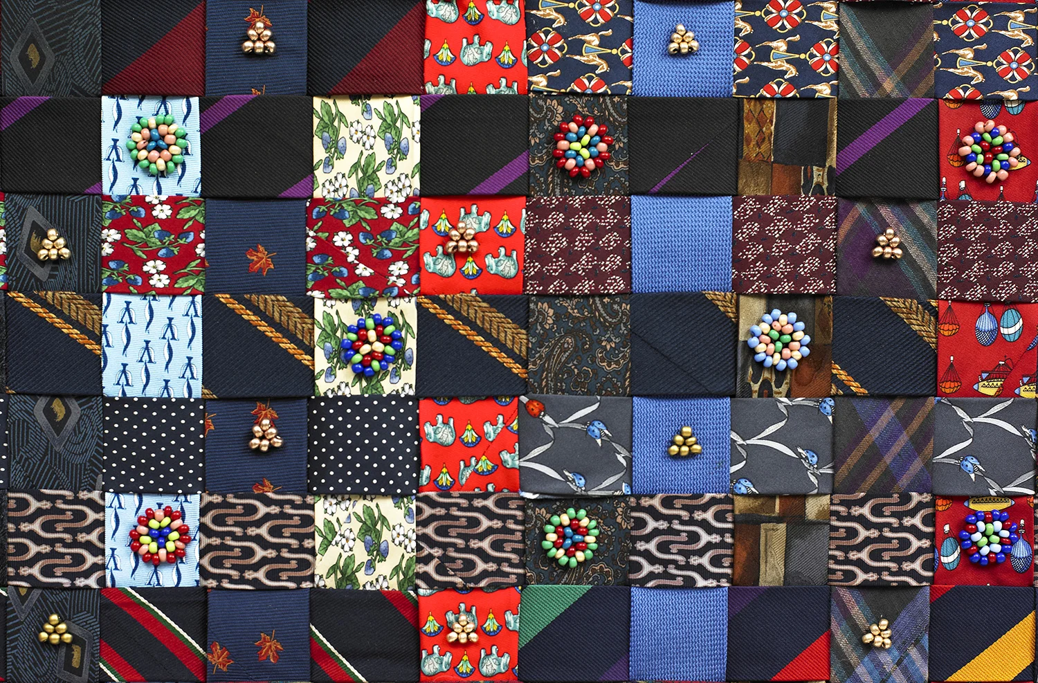 Tie One On! - Detail