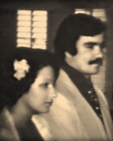 Amanda’s parents on their wedding day in 1977.