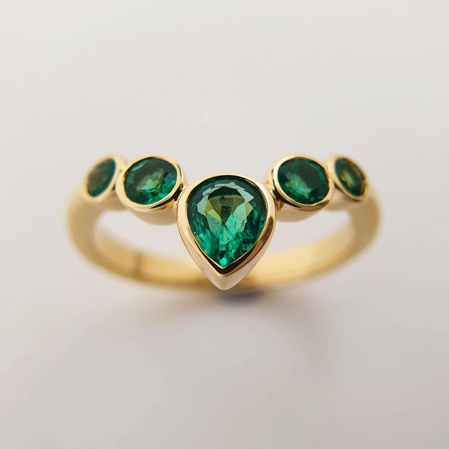 emerald wishbone.jpg