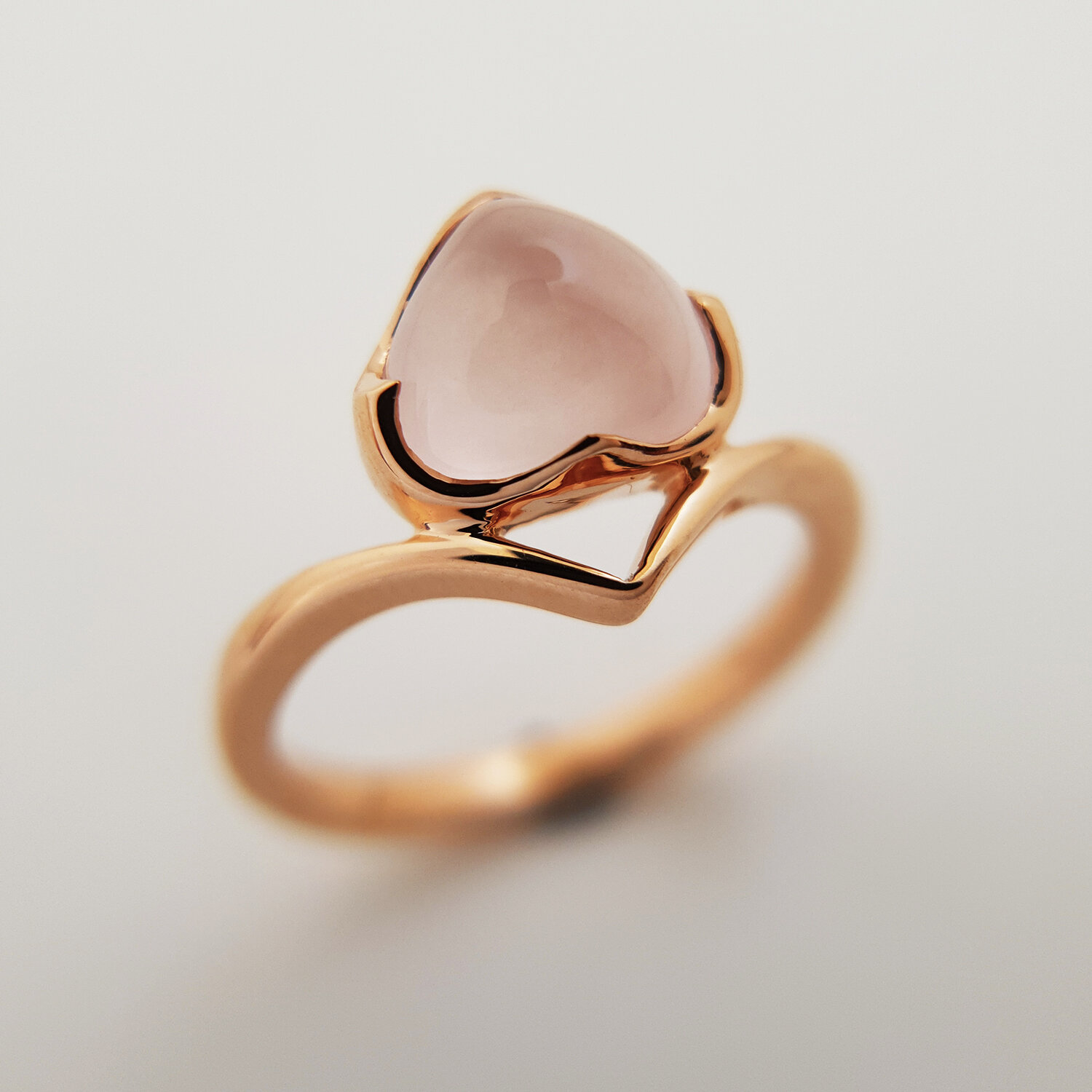 rose quartz ring.jpg