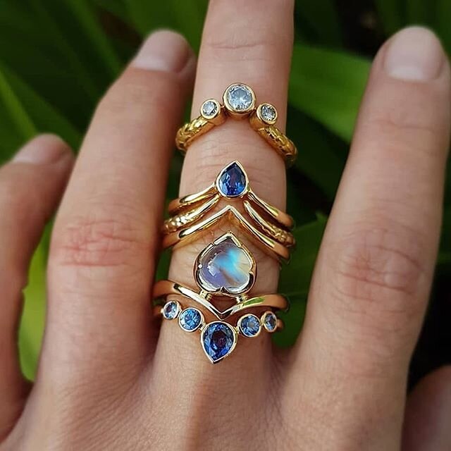 &deg;&bull;☆Stacks on Stacks☆&bull;&deg;
Rings by @franbarkerdesign 
#stacksarethenewblack