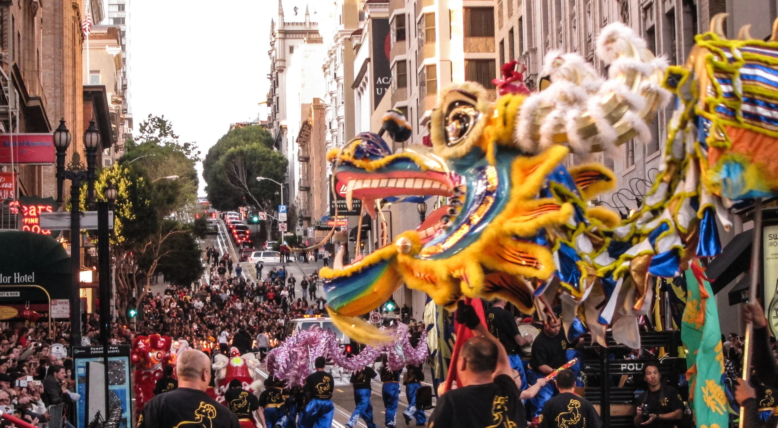 This is one of the top 10 Chinese parades in the world!