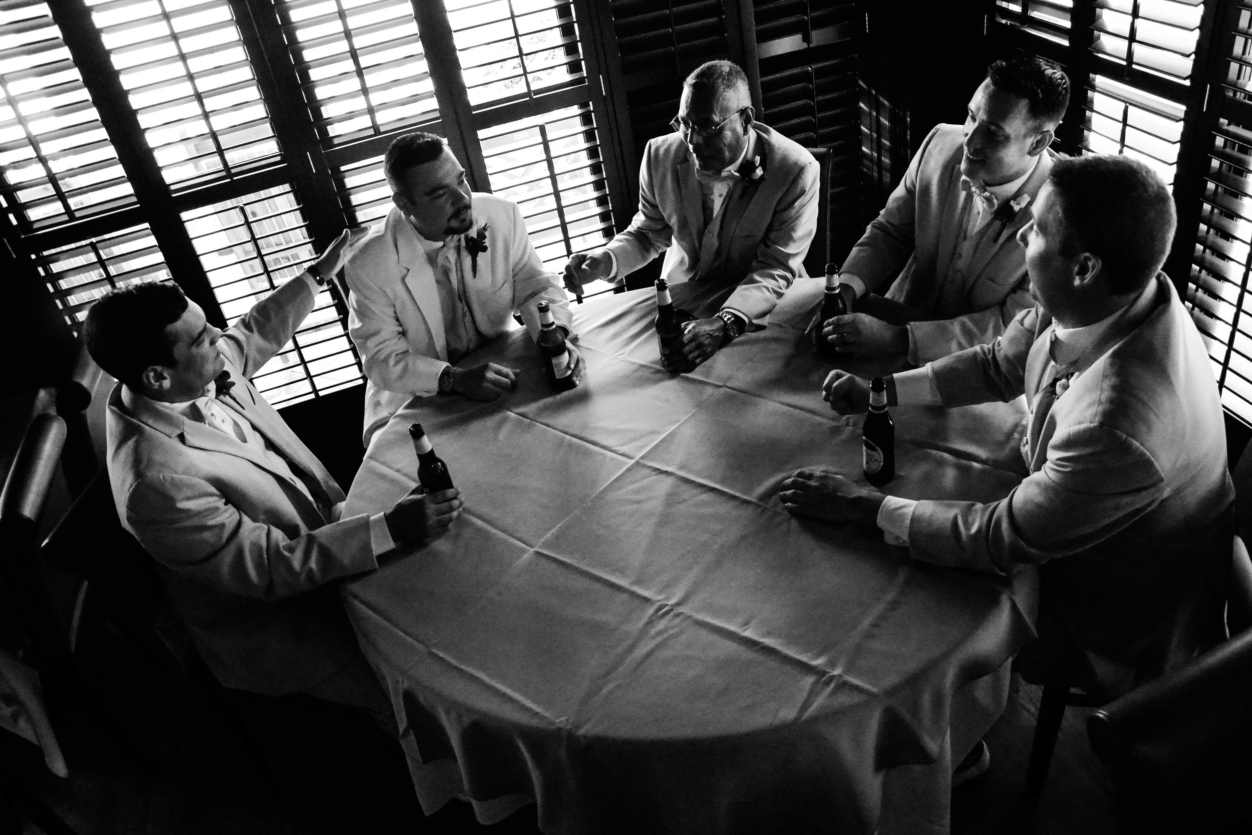 Loving how this image has a very Casablanca feel.
