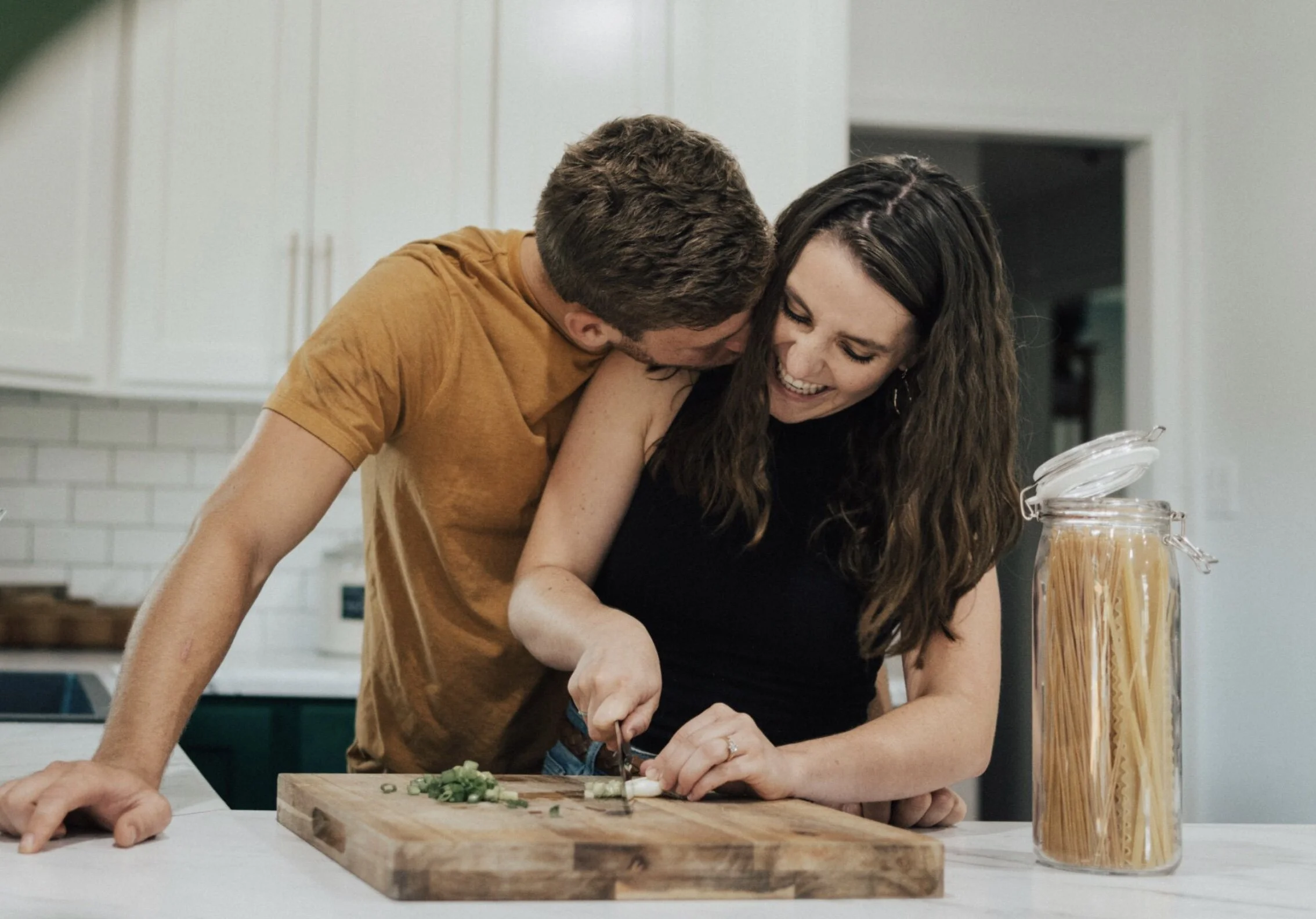 COZY FIRST HOME VIBES |  Jordan + Luke