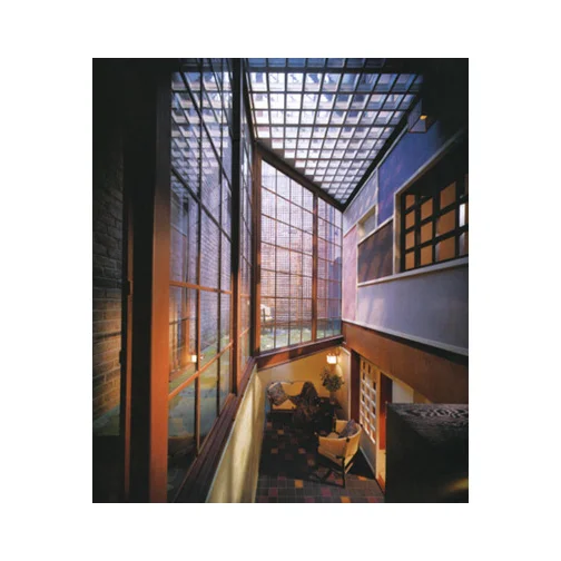 interior16.jpg