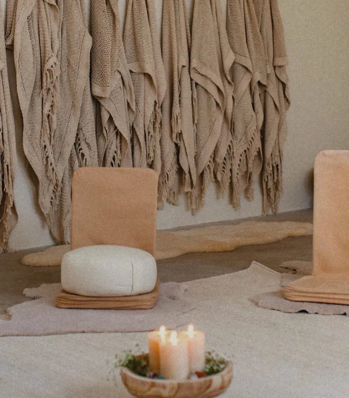 A Soft Place to Land: Trauma-Informed Yoga with Azita Nahai  November 15th, 11am to 12:15pm (Copy)