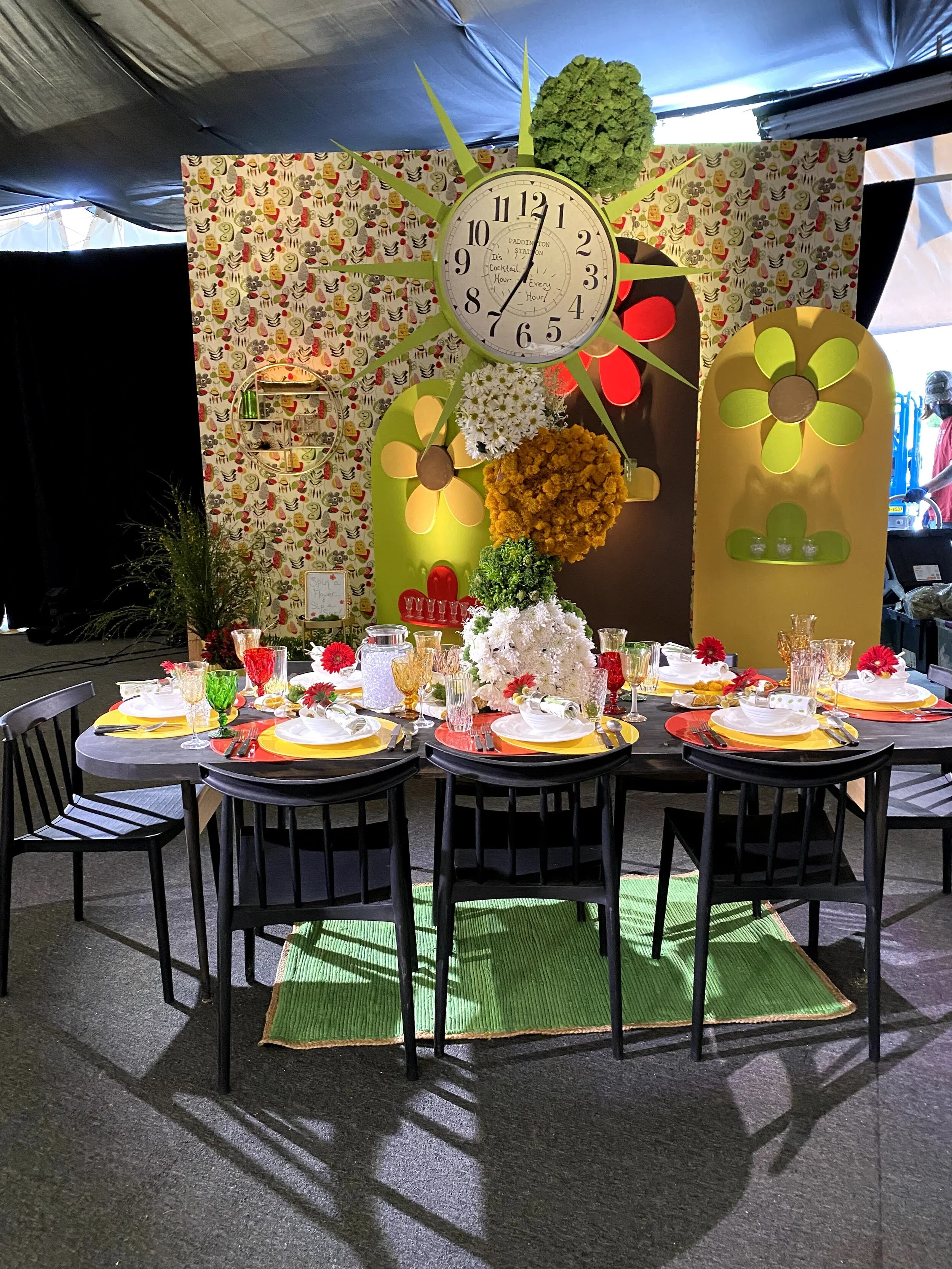 TABLE WARS: CONTESTANTS WORK 3