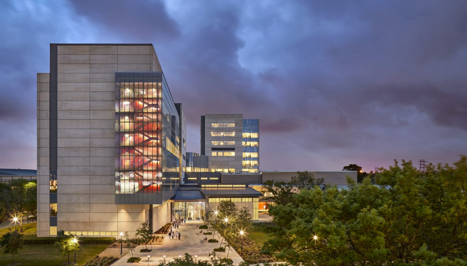 UH Health 2 - Home to the College of Pharmacy