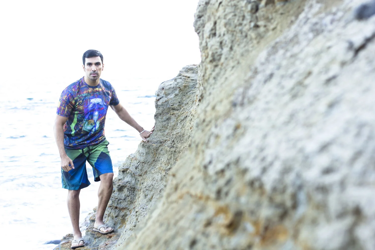 Nearly 1 billion phones can be hacked with 1 text