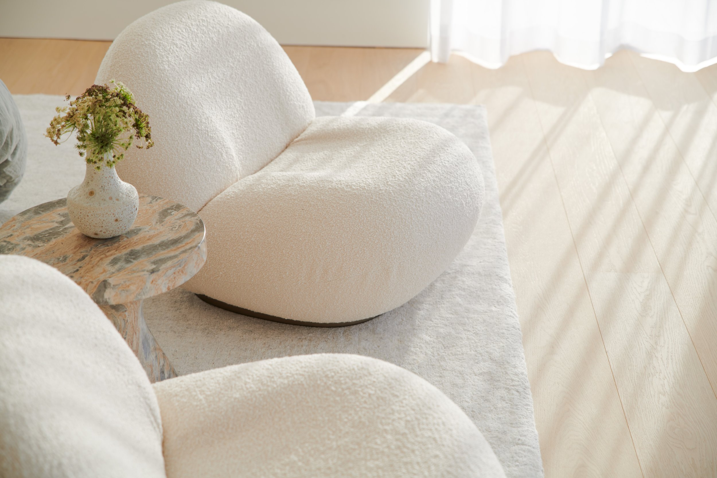 Interior photography and video produced for Homebound. Interior styling by Katrina Hoernig.