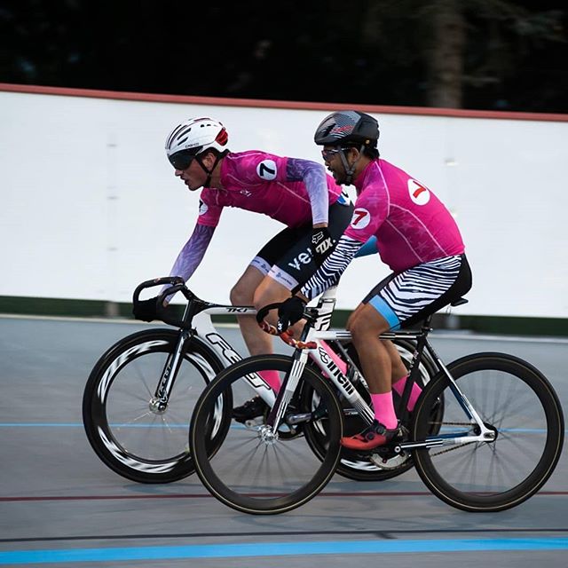Tonight is the Madison p/b @comradecycles !! It's also one of our cat 5 race nights! Look at those beautiful jerseys and cloth numbers we have from @vie13_kustom_apparel ! 📸@dennisperalta @theroderick
Special thanks to @comradecycles for helping us throw great race nights for another year! We can't wait to see you out there!
.
.
.
#trackcycling #trackishere #track #trackishere #tracknights #fixedgear #fixed #fixies #fixie #trackprom #madison #6days