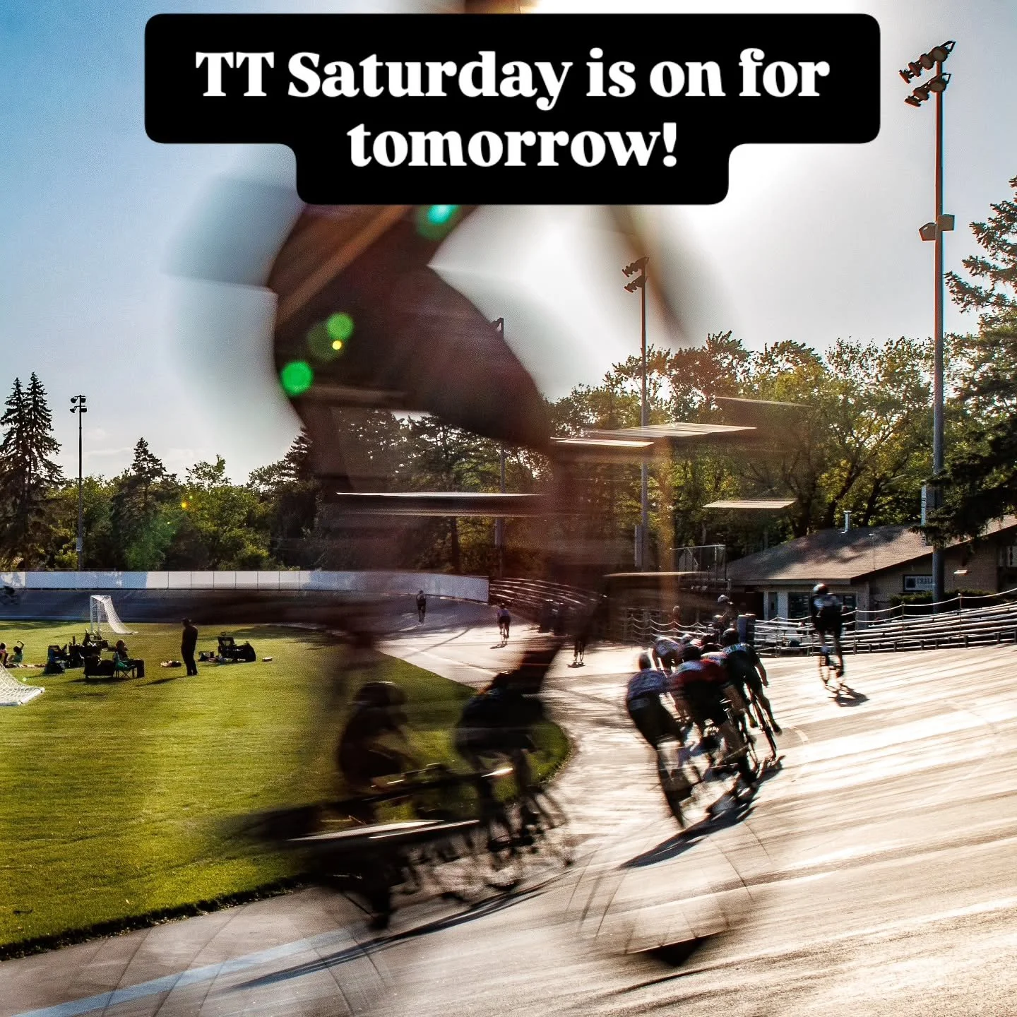 The smoke is moving out and racing is on for tomorrow's Saturday Time Trials!

Registration closes tomorrow at 915, 15 min before racing starts, so we can generate start lists and plan the day.

📸 @thebeardandbokeh