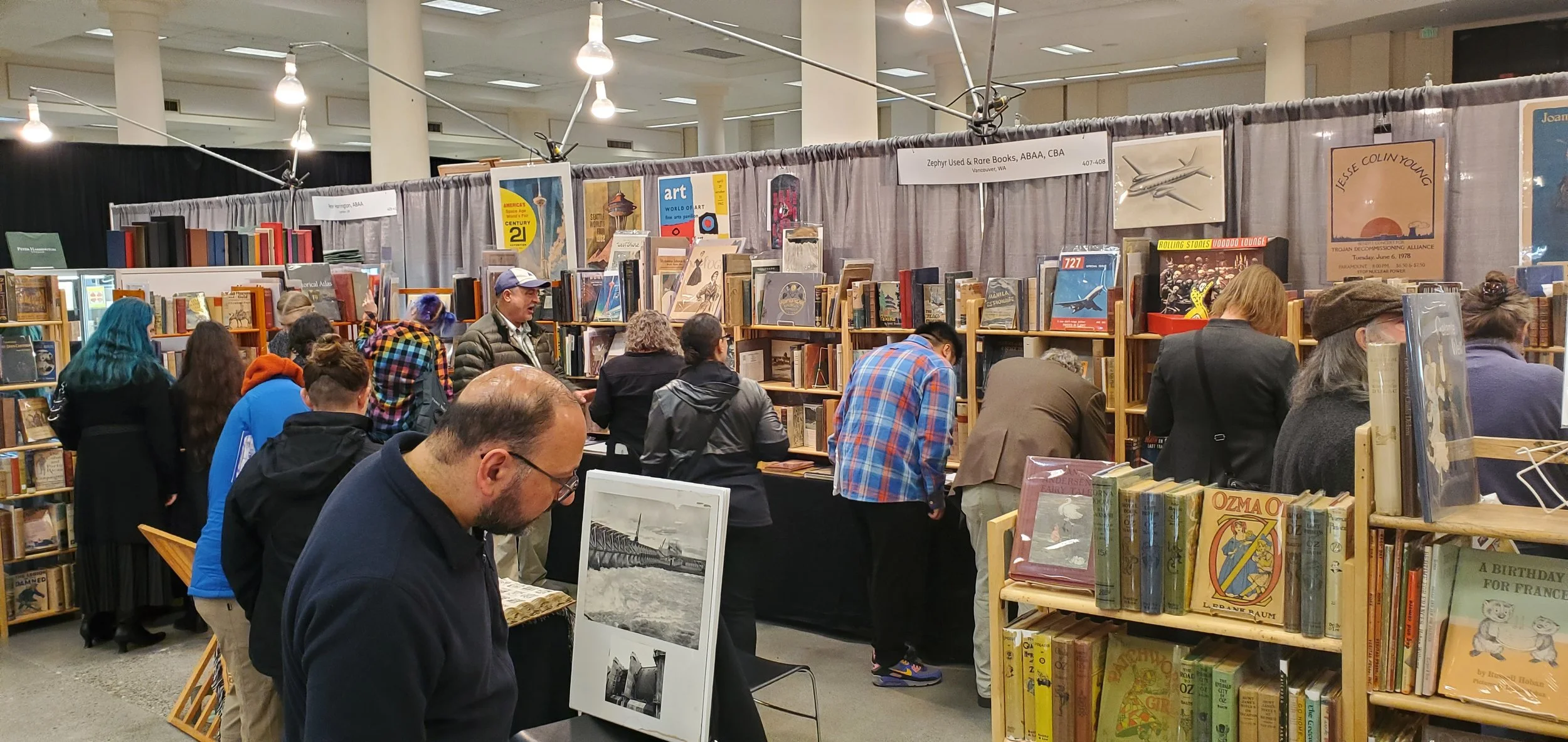 Zephyr Used & Rare Books