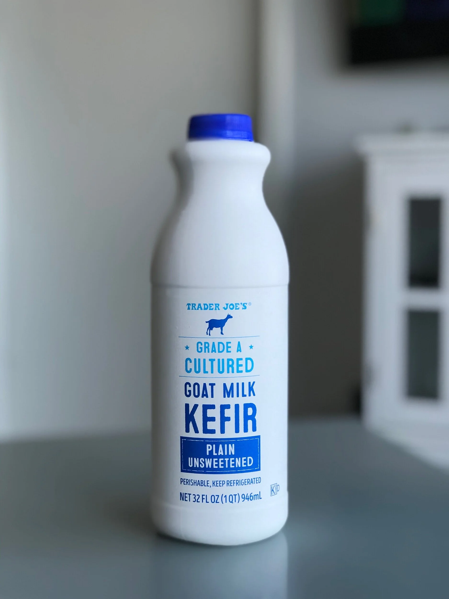  Compared to yogourt, kefir is more sour, but its thinner consistency makes it a great ingredient for a smoothie. Kefir plus frozen blueberries is great, probiotic and full of antioxidants!   Goat milk kefir is like a luxurious version of the regular